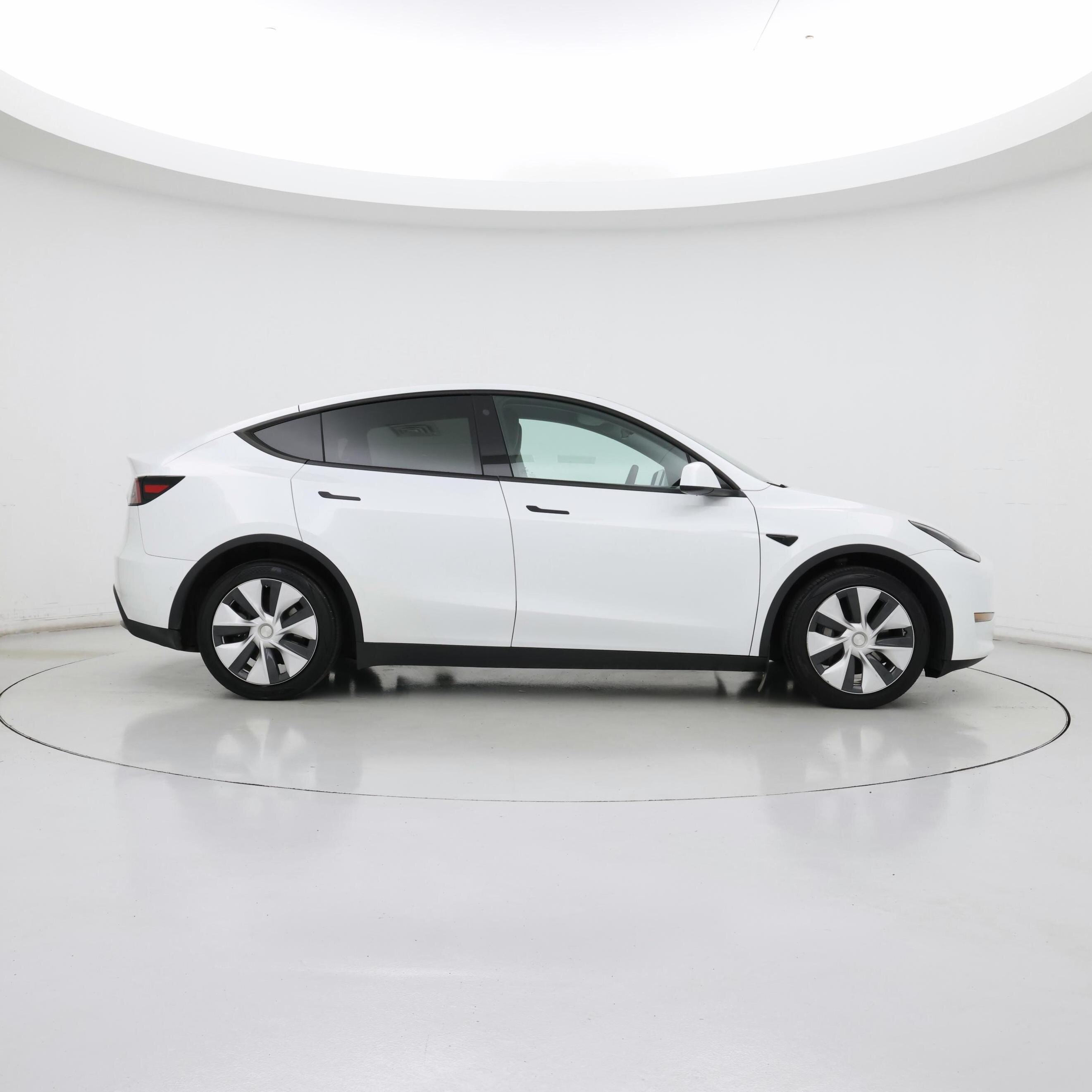 Thumbnail: 2022 Tesla Model Y - 7