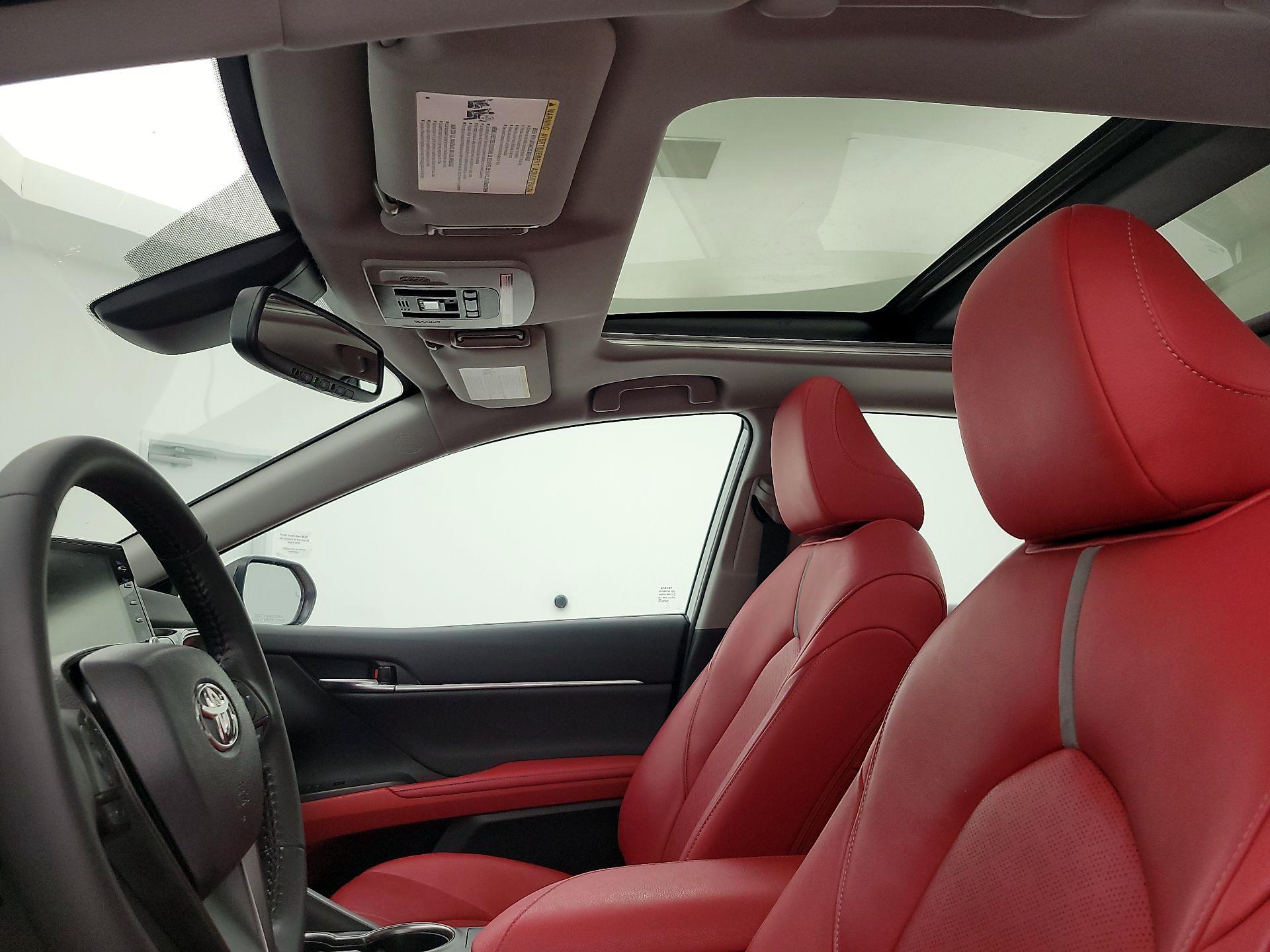 Thumbnail: 2021 Toyota Camry - 20
