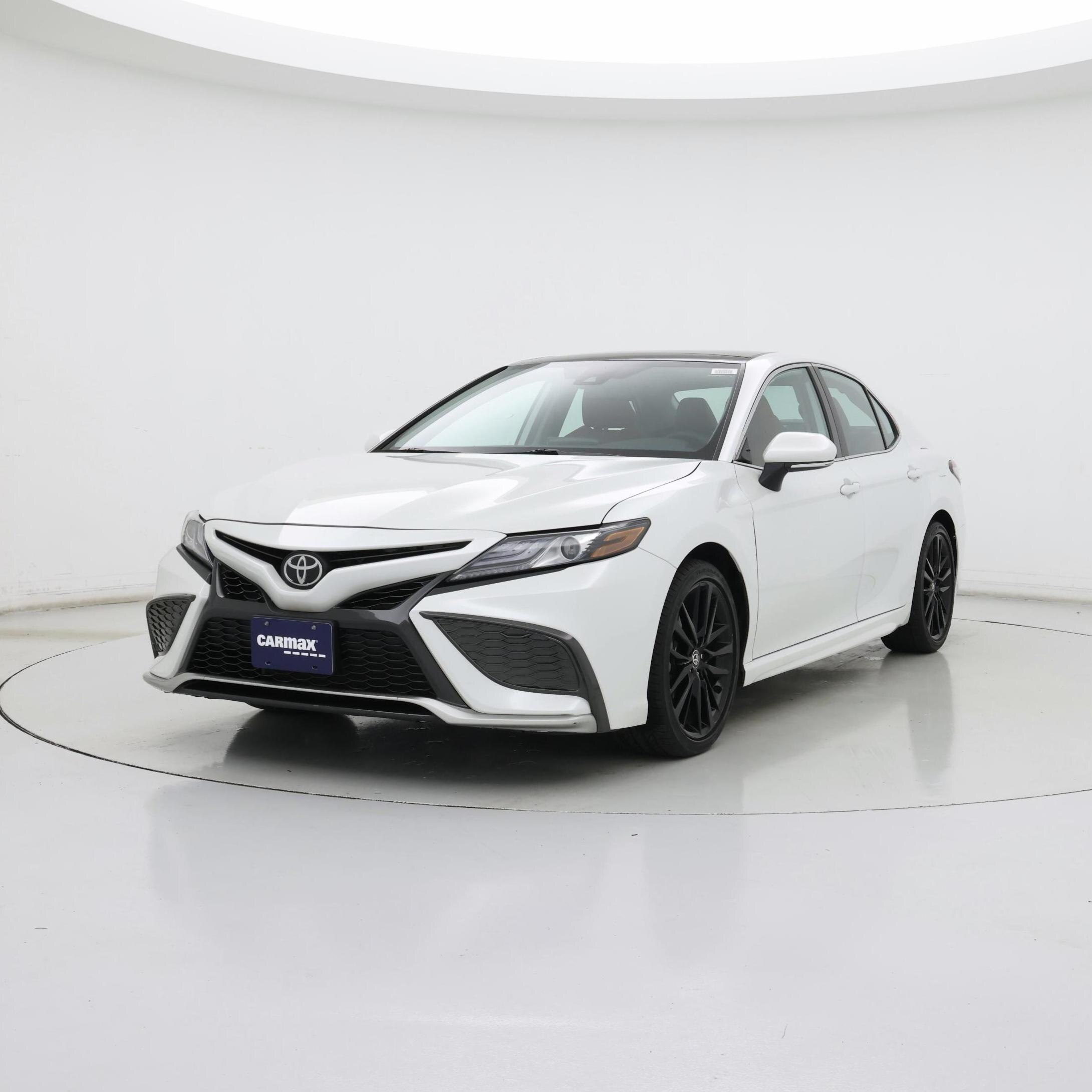 Thumbnail: 2021 Toyota Camry - 4