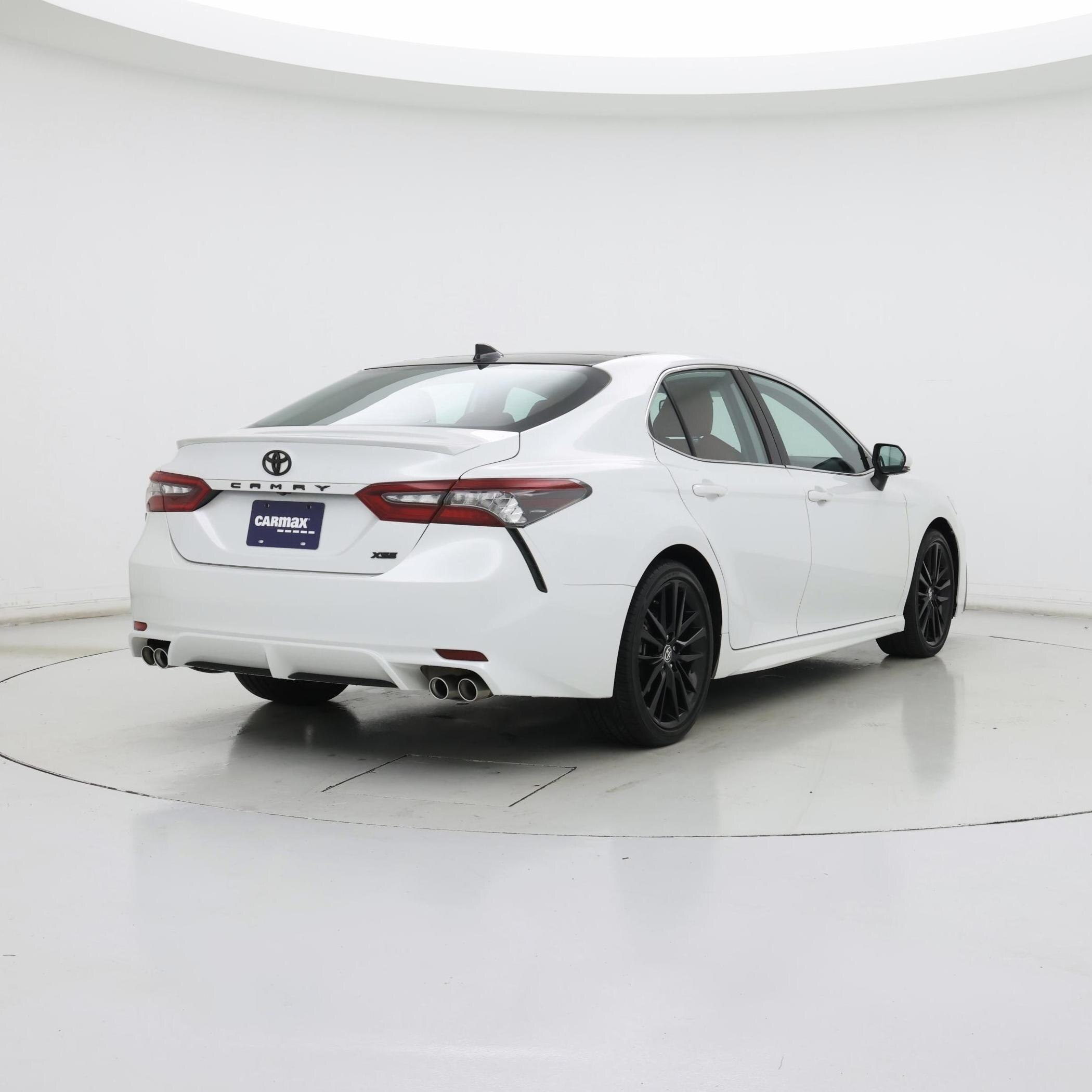 Thumbnail: 2021 Toyota Camry - 8