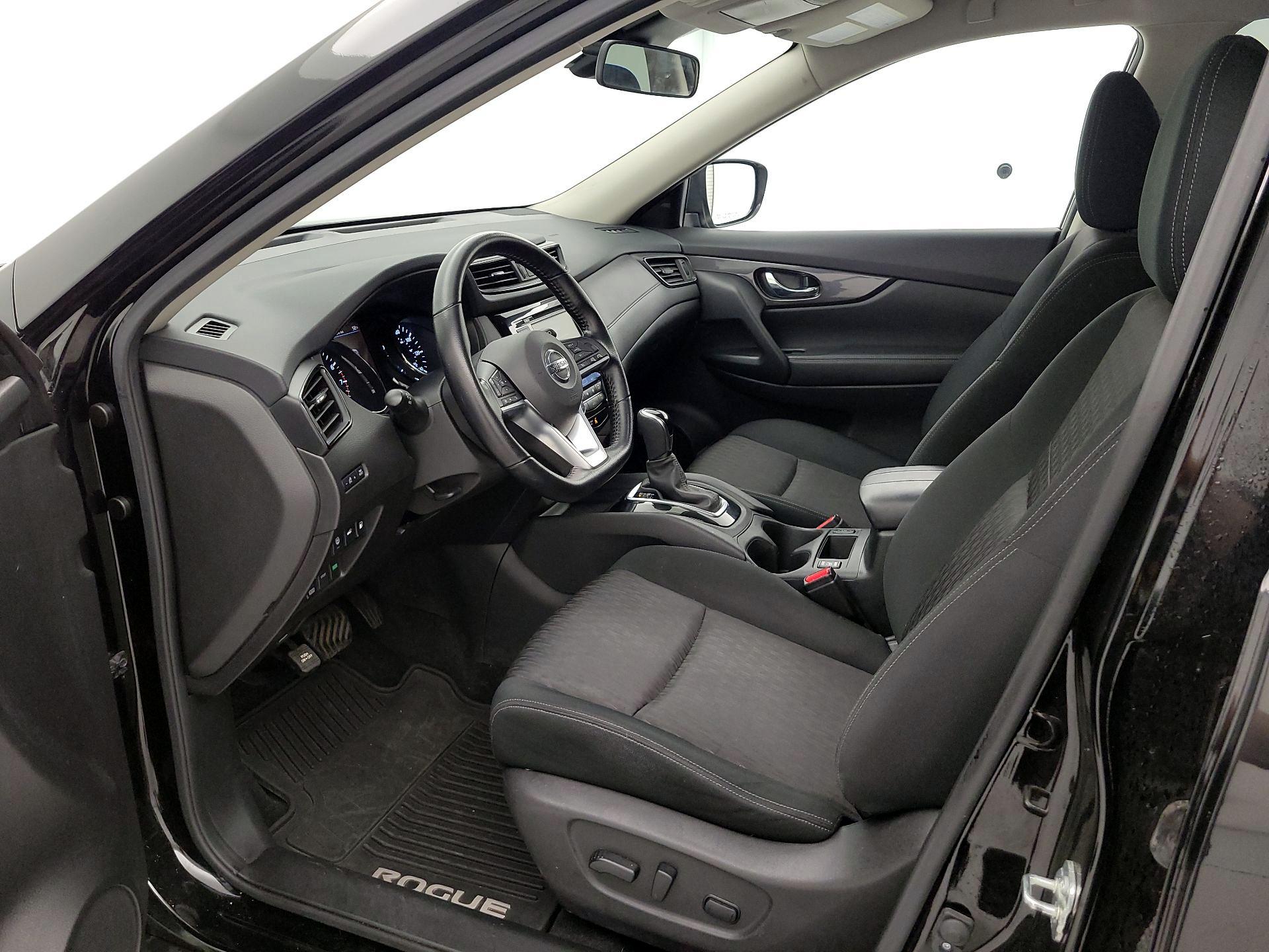 Thumbnail: 2020 Nissan Rogue - 11