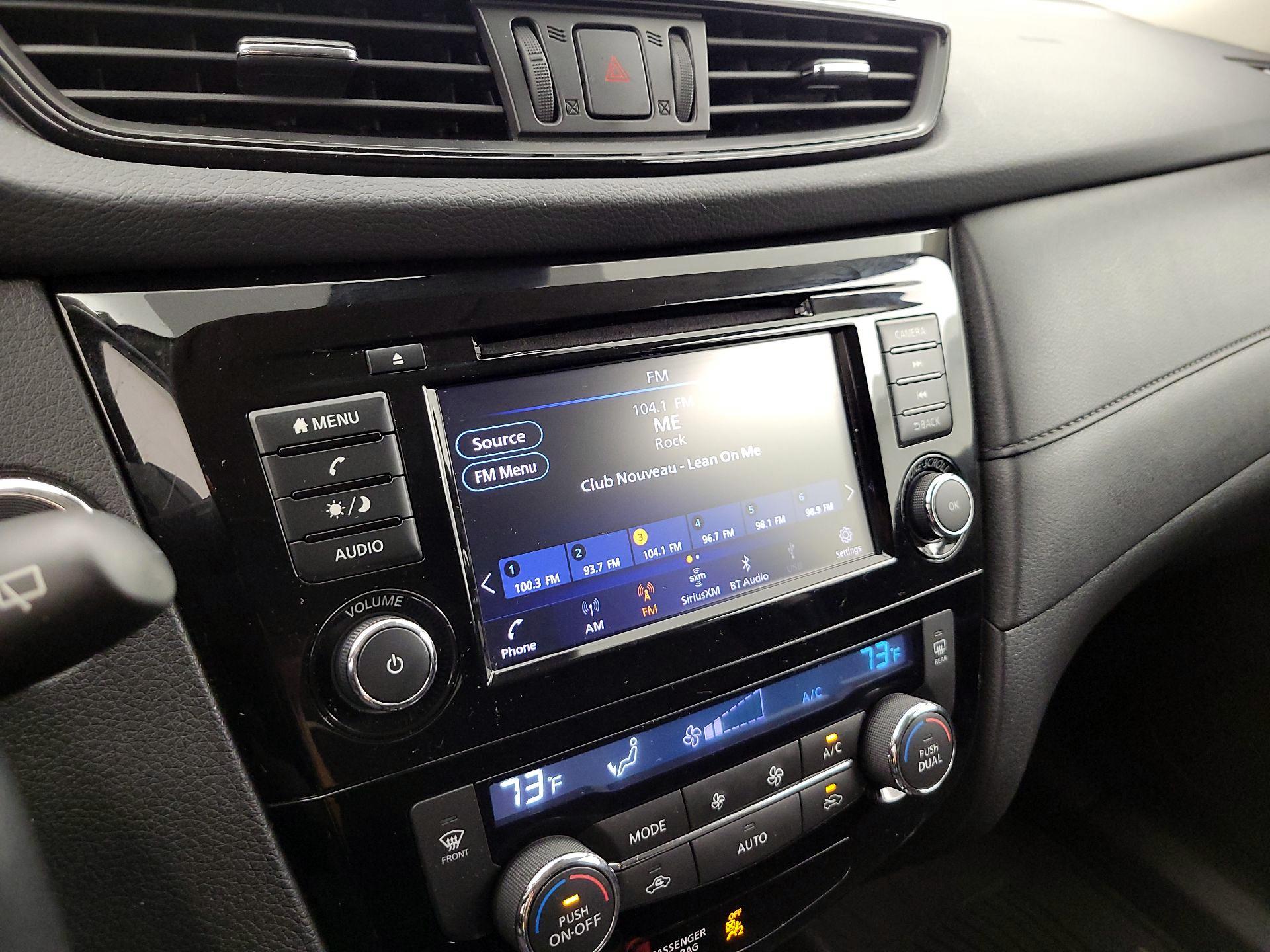 Thumbnail: 2020 Nissan Rogue - 15