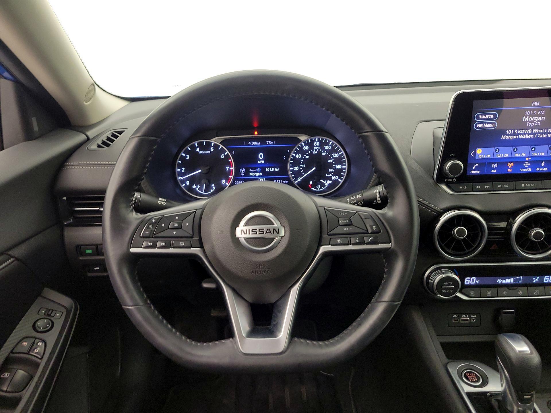 Thumbnail: 2020 Nissan Sentra - 10