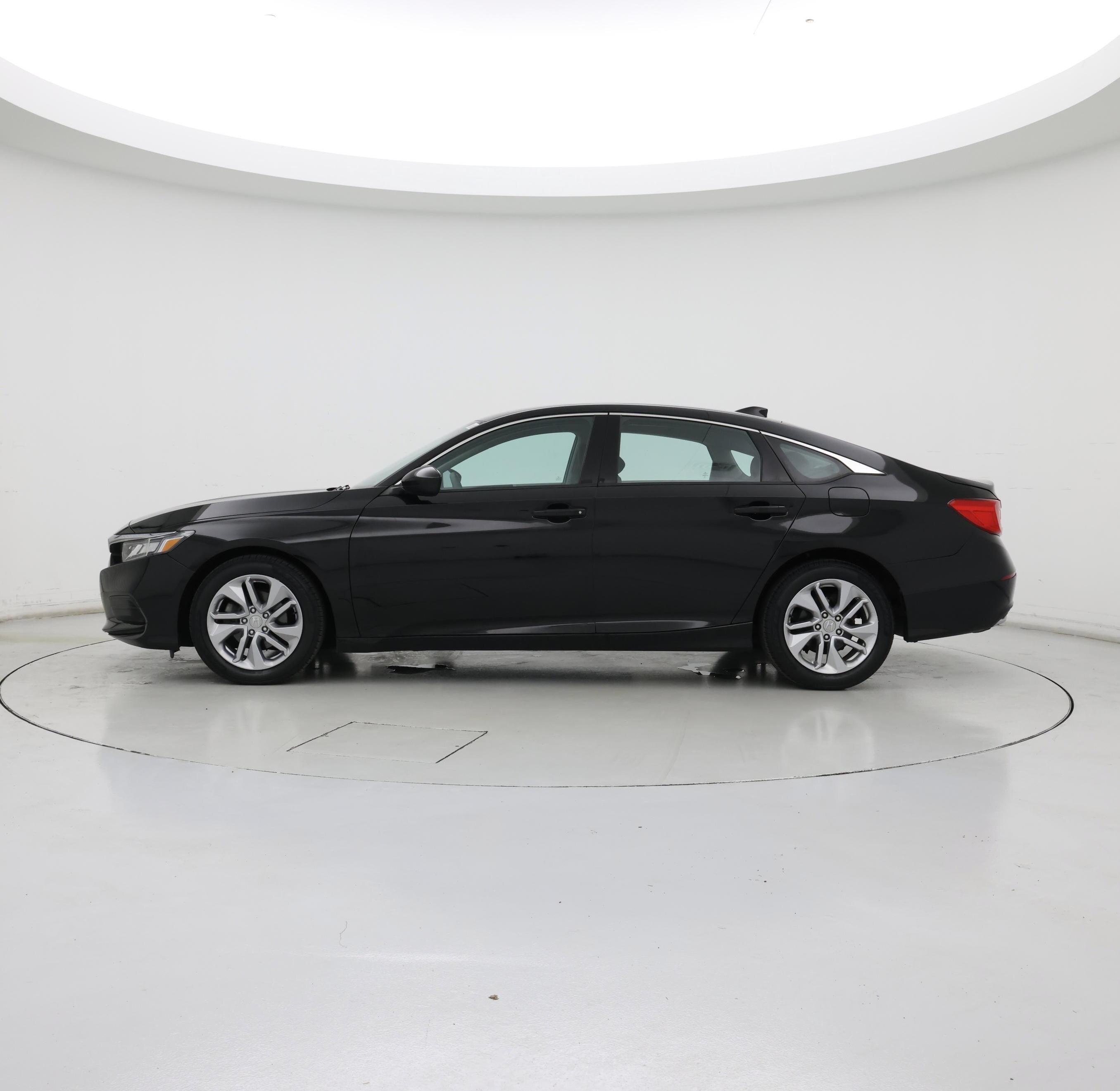 Thumbnail: 2018 Honda Accord - 3