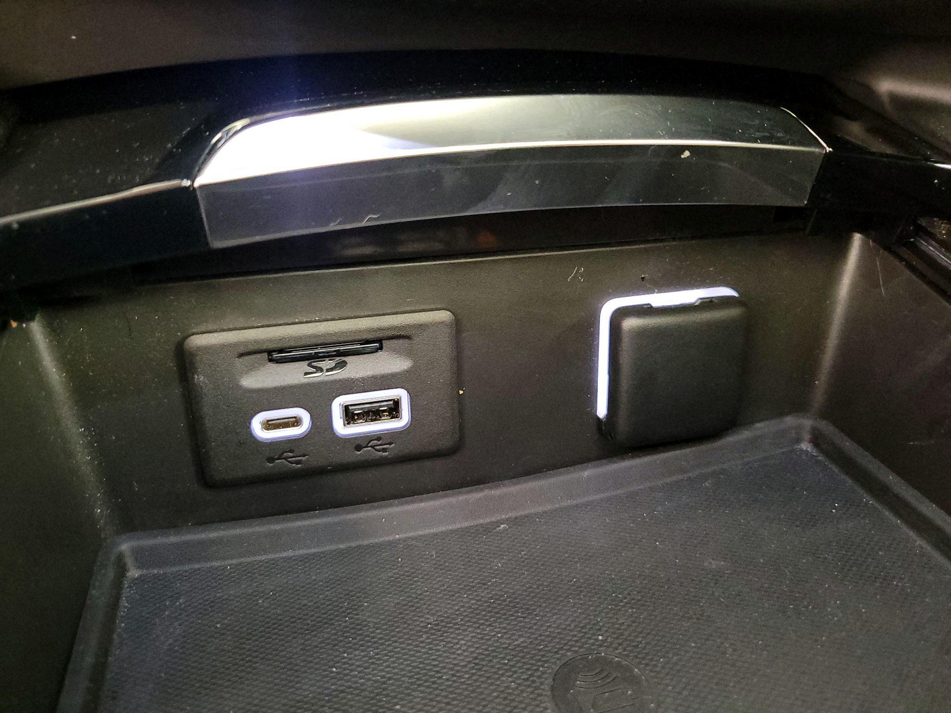Thumbnail: 2021 Buick Envision - 19
