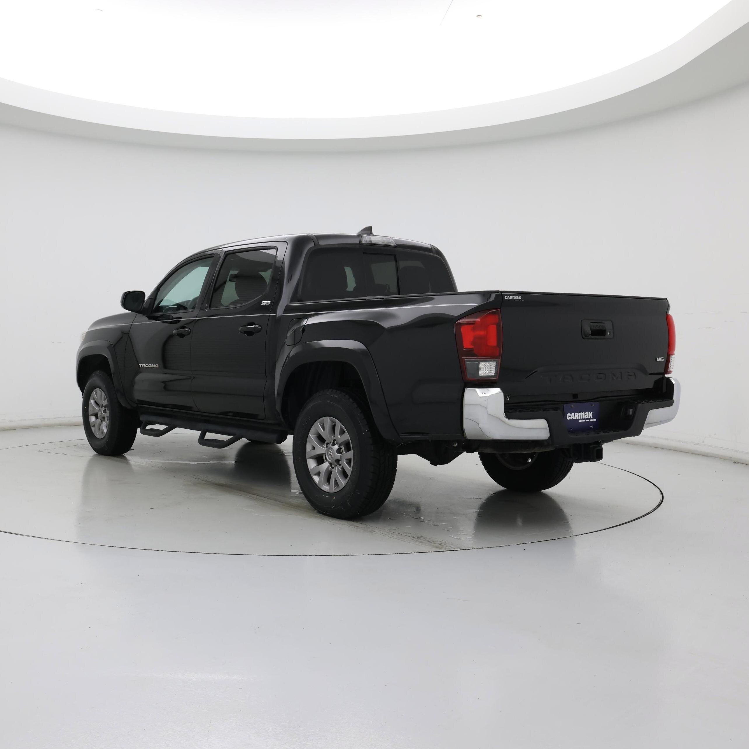 Thumbnail: 2018 Toyota Tacoma - 2
