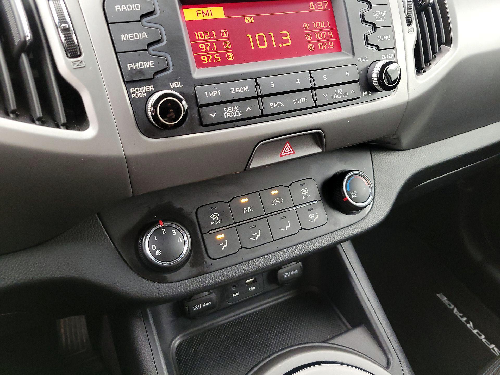 Thumbnail: 2016 Kia Sportage - 15