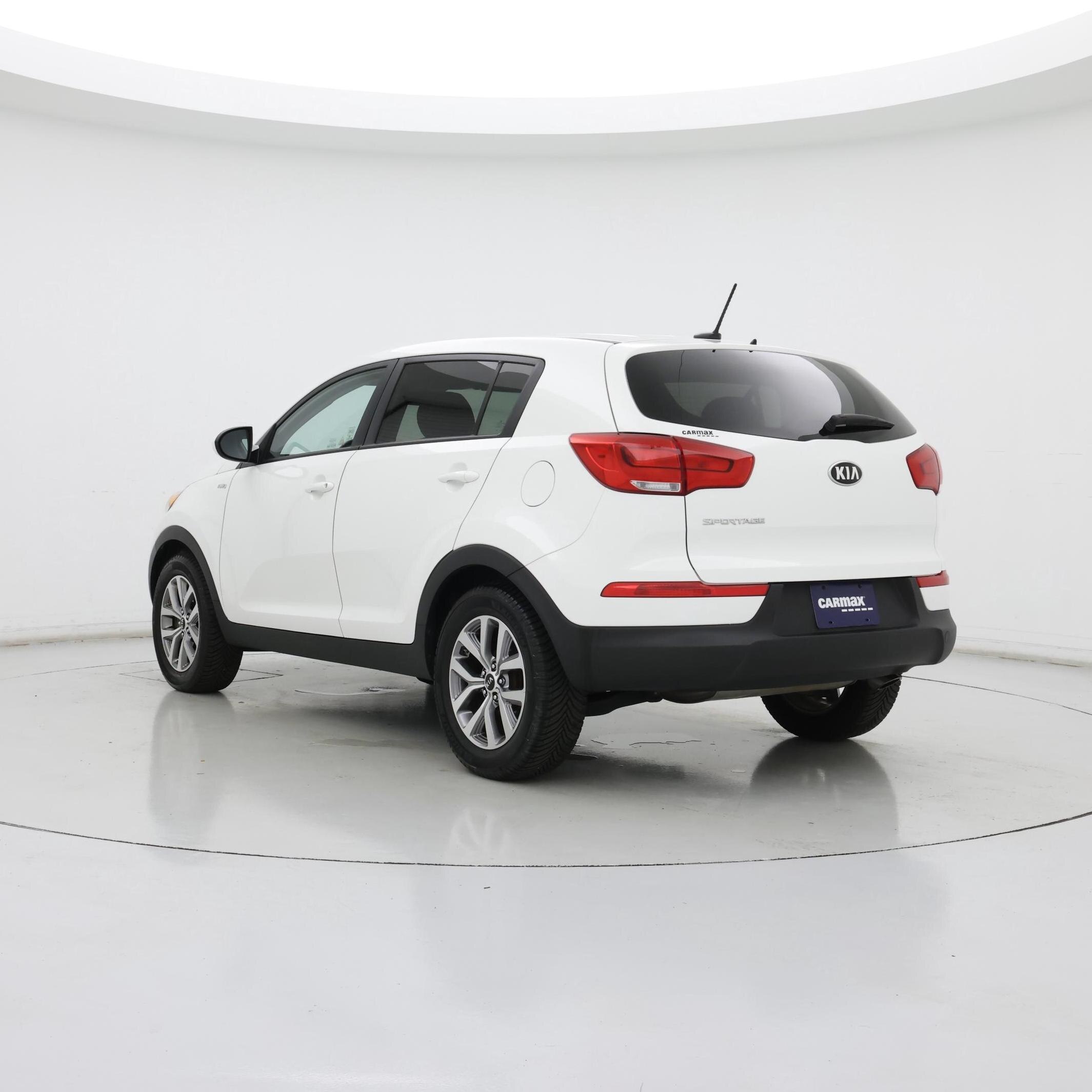 Thumbnail: 2016 Kia Sportage - 2