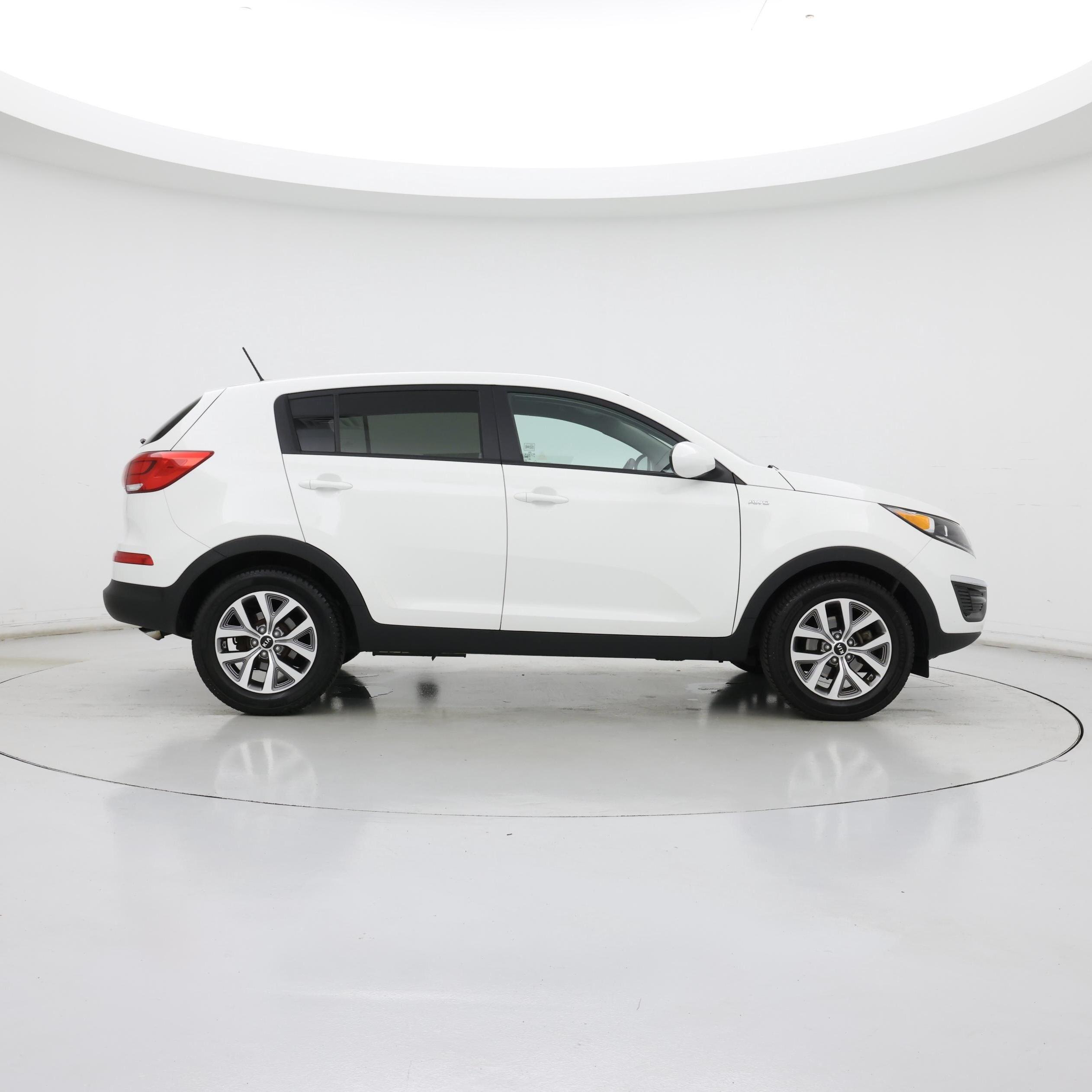 Thumbnail: 2016 Kia Sportage - 7