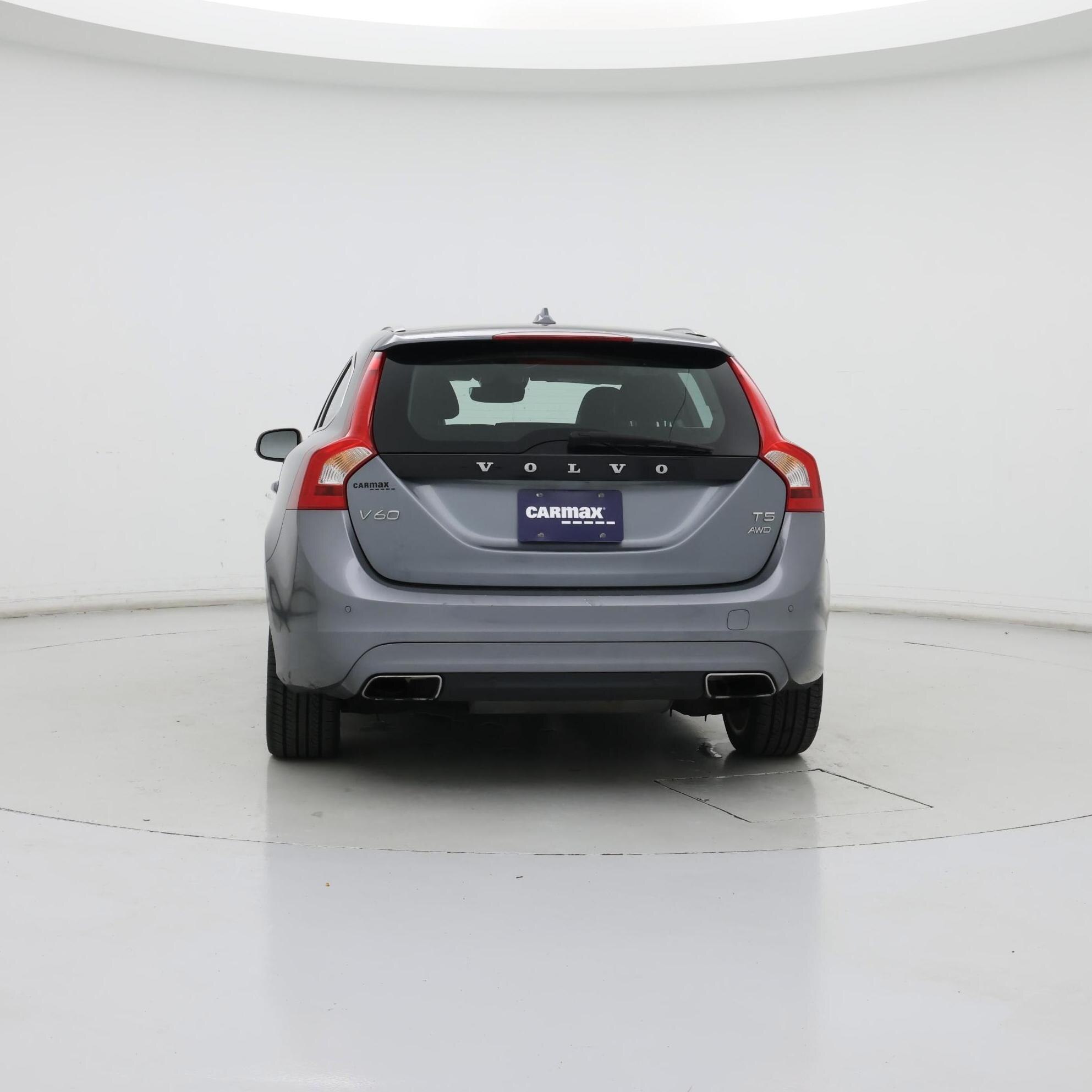 Thumbnail: 2017 Volvo V60 - 6