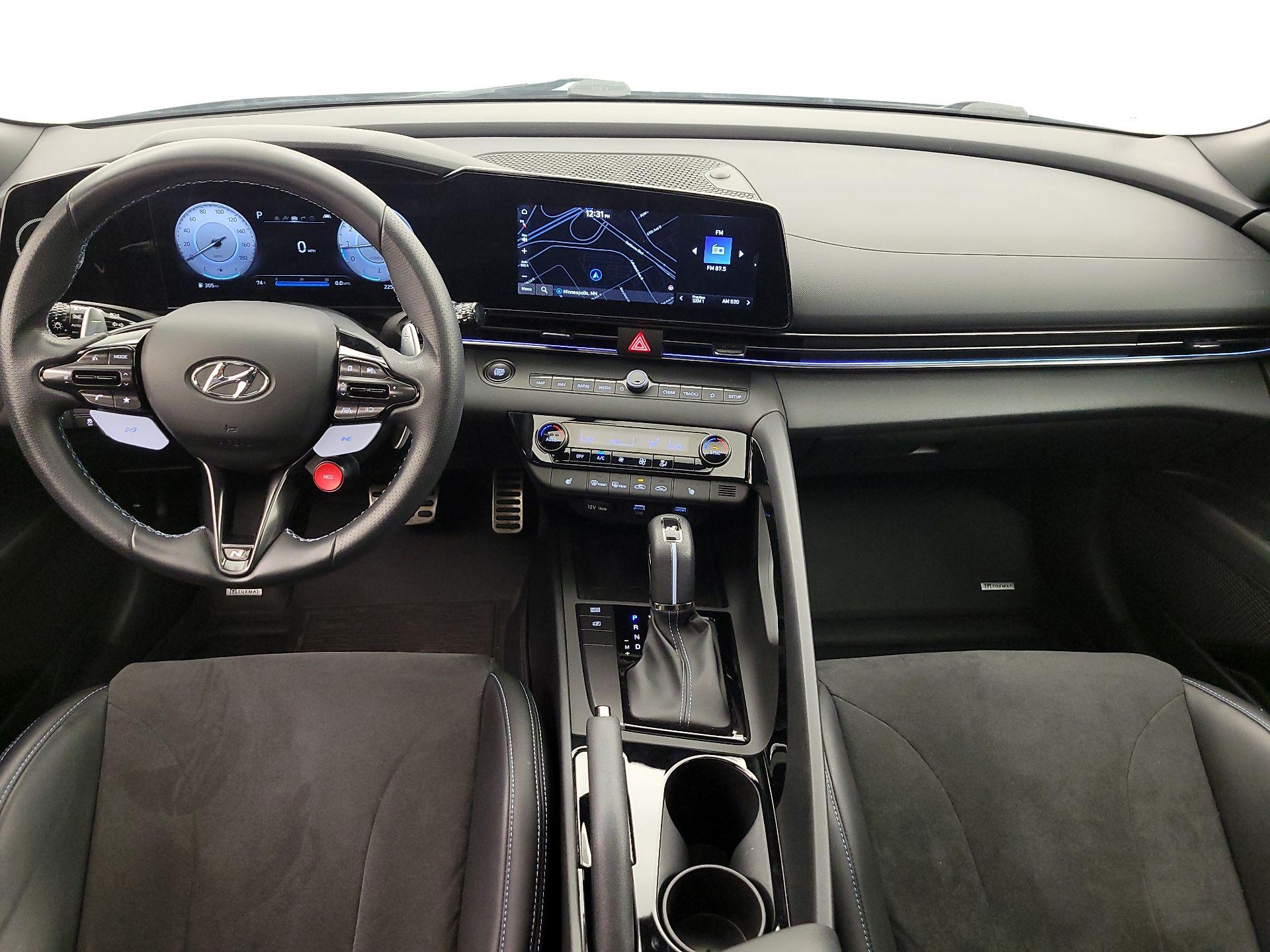 Thumbnail: 2023 Hyundai Elantra - 9