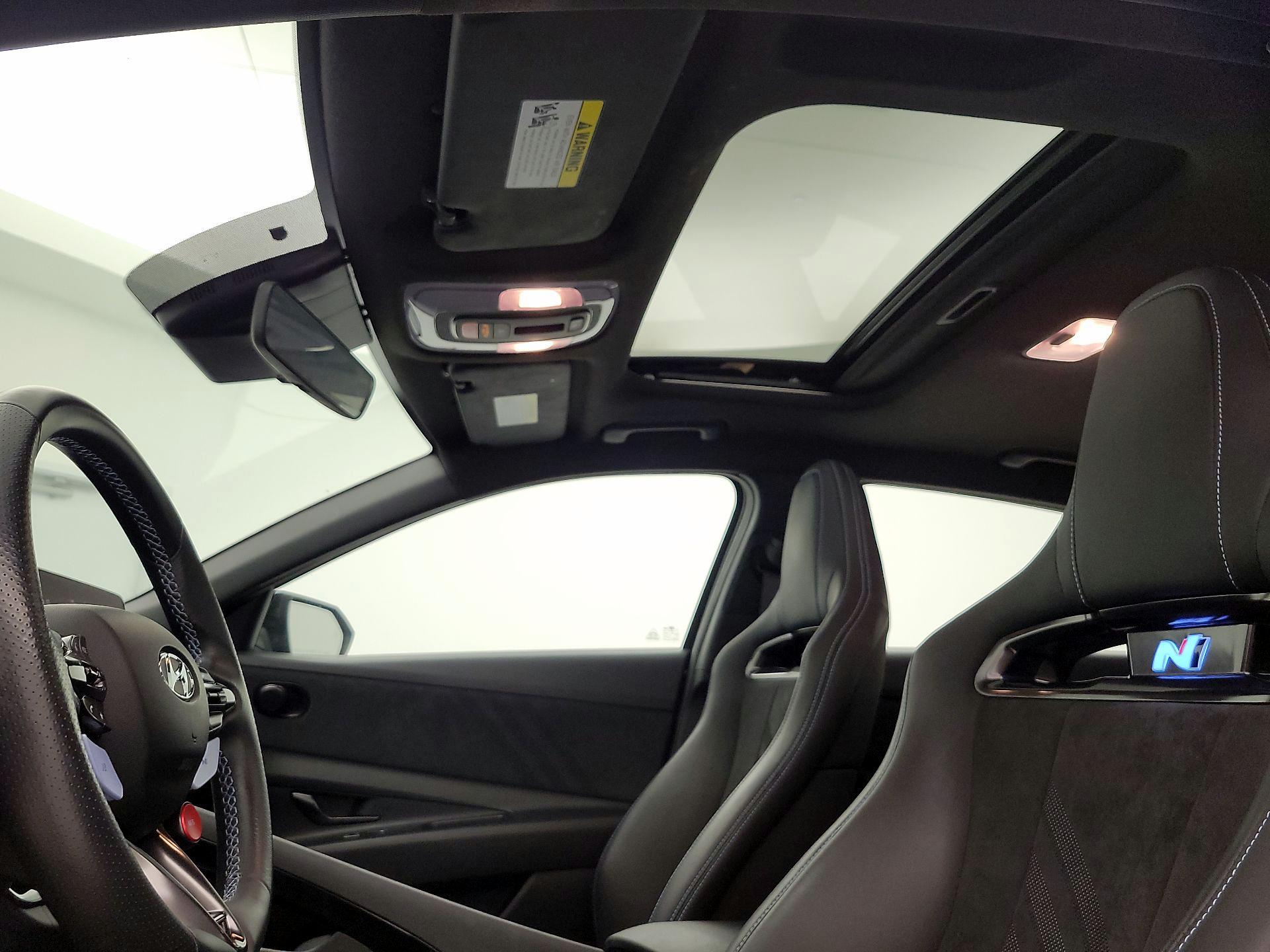 Thumbnail: 2023 Hyundai Elantra - 20