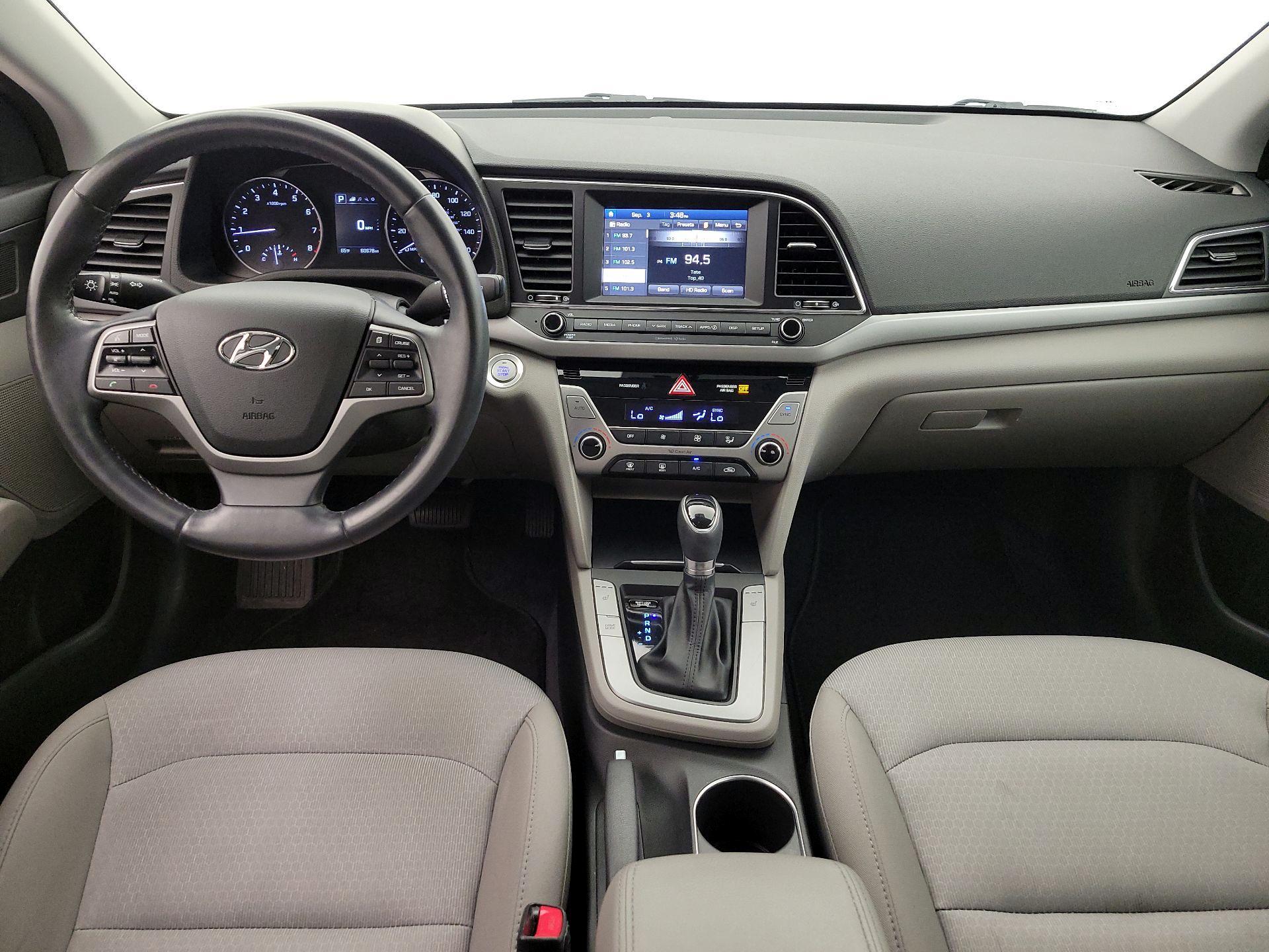 Thumbnail: 2017 Hyundai Elantra - 9