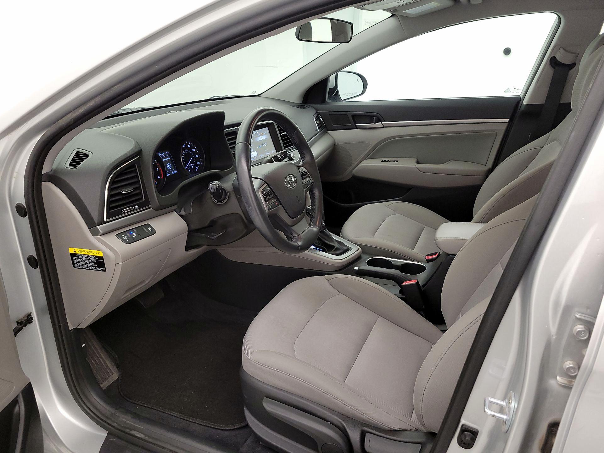 Thumbnail: 2017 Hyundai Elantra - 11