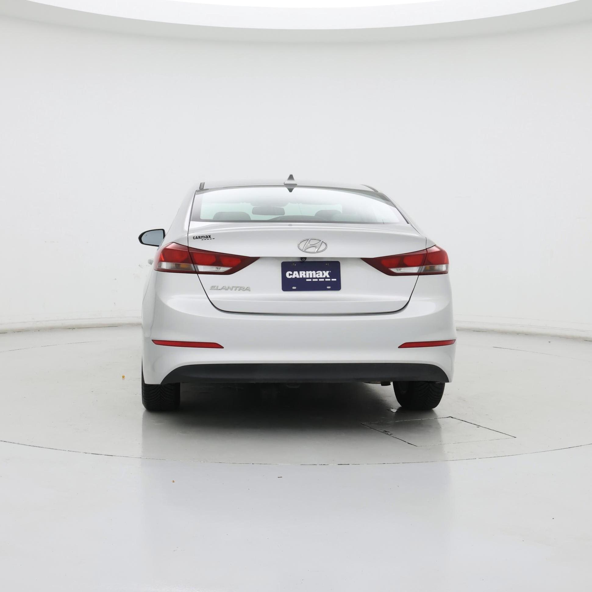 Thumbnail: 2017 Hyundai Elantra - 6