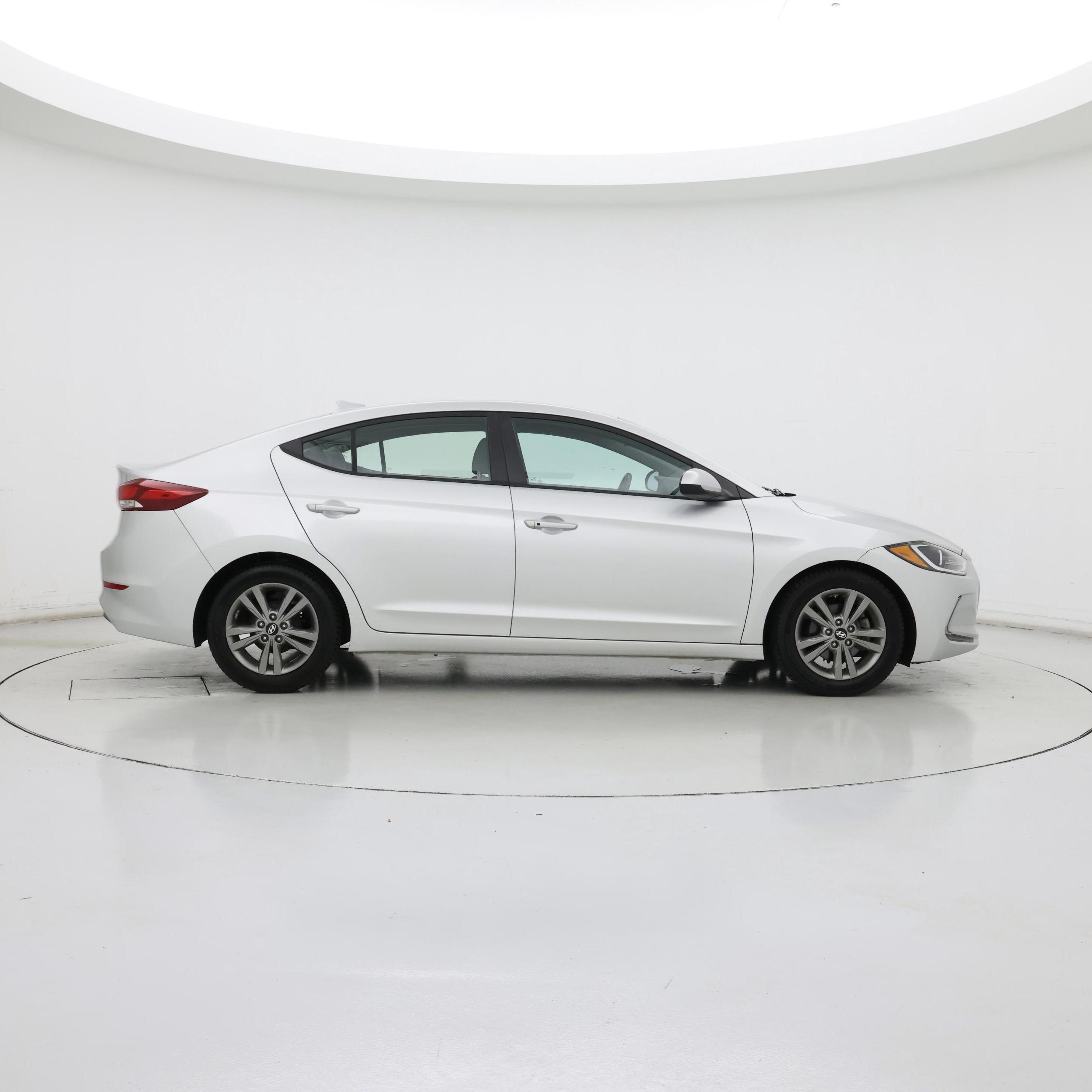 Thumbnail: 2017 Hyundai Elantra - 7