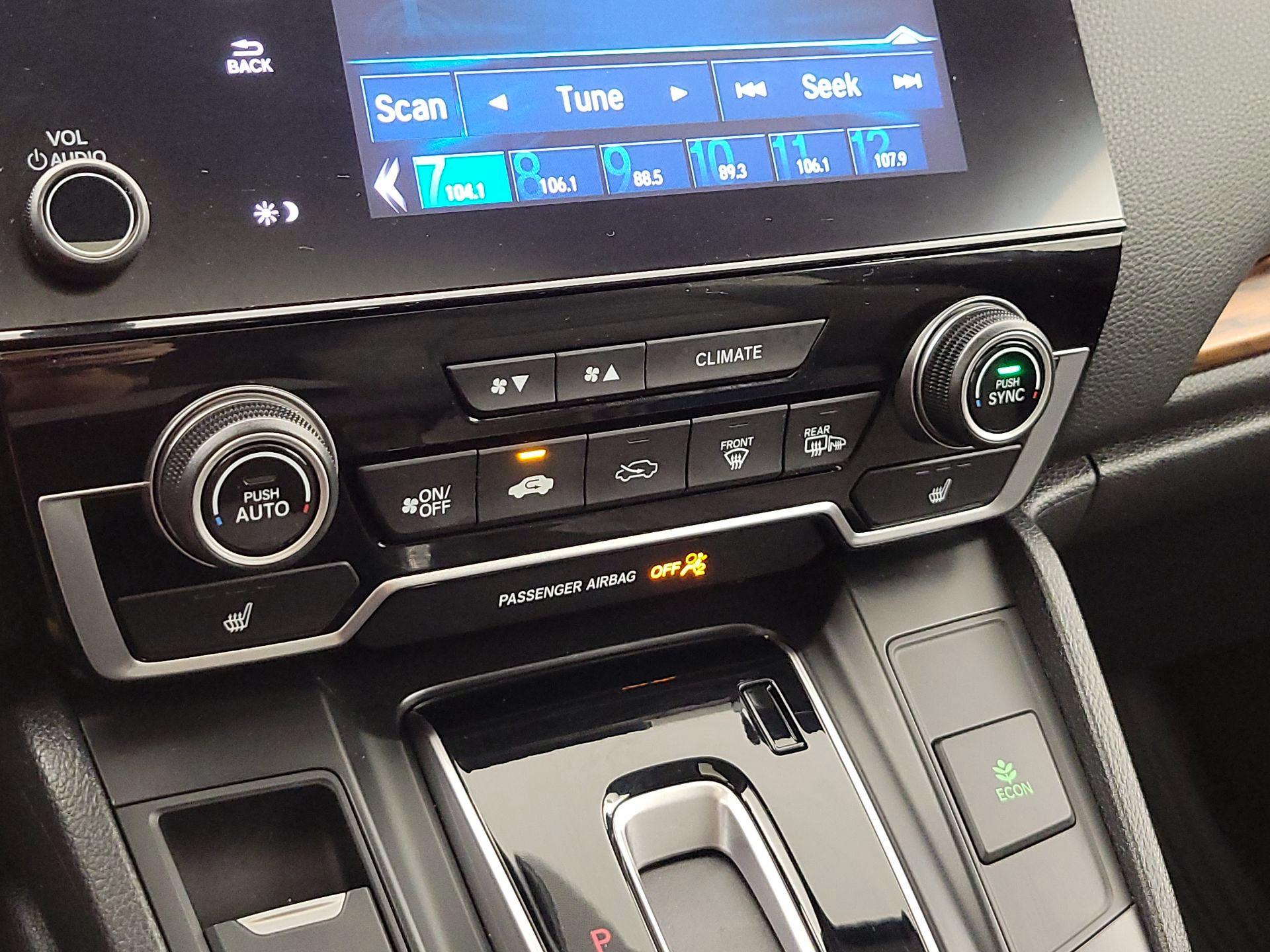 Thumbnail: 2018 Honda CR-V - 16