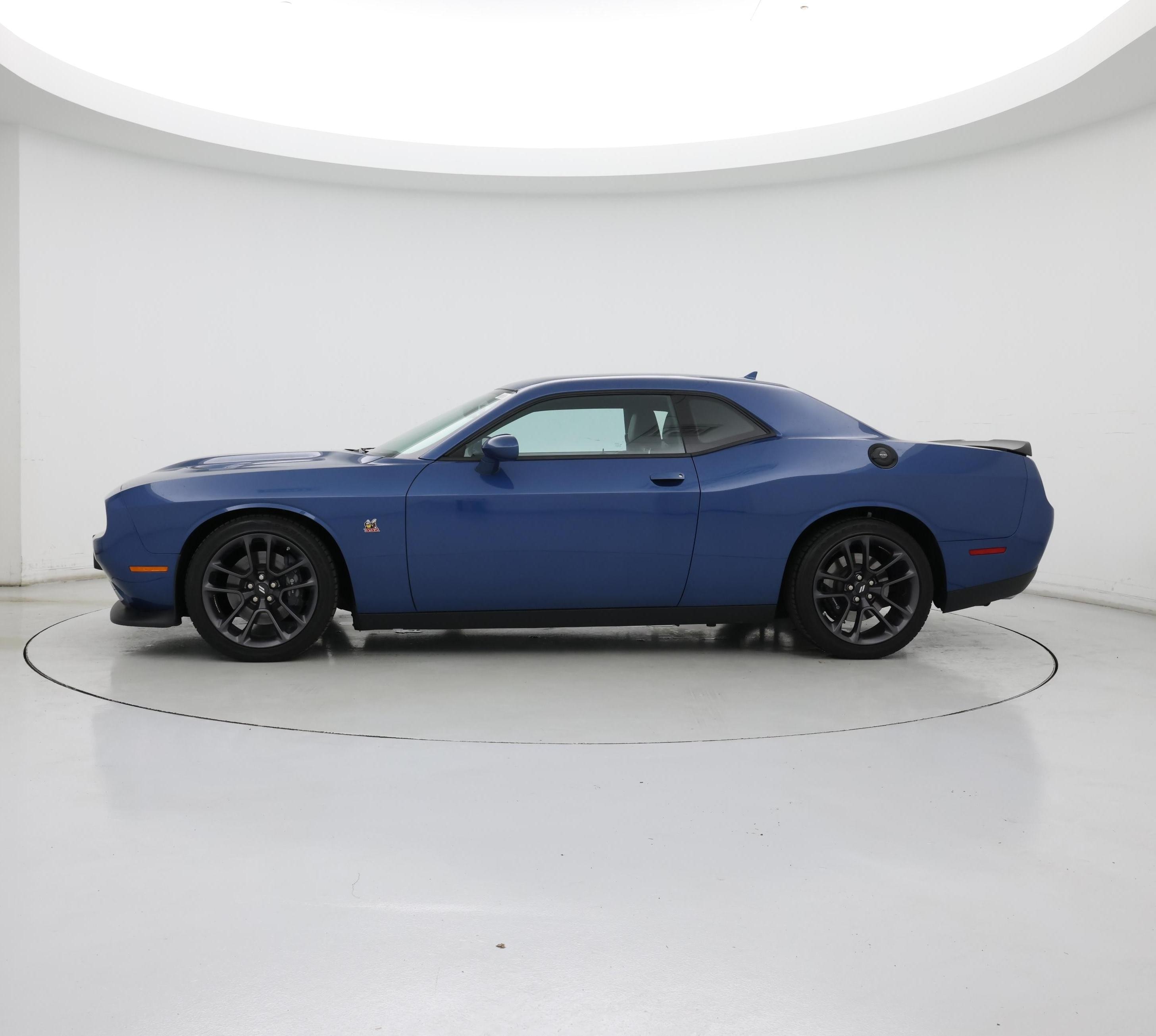 Thumbnail: 2022 Dodge Challenger - 3