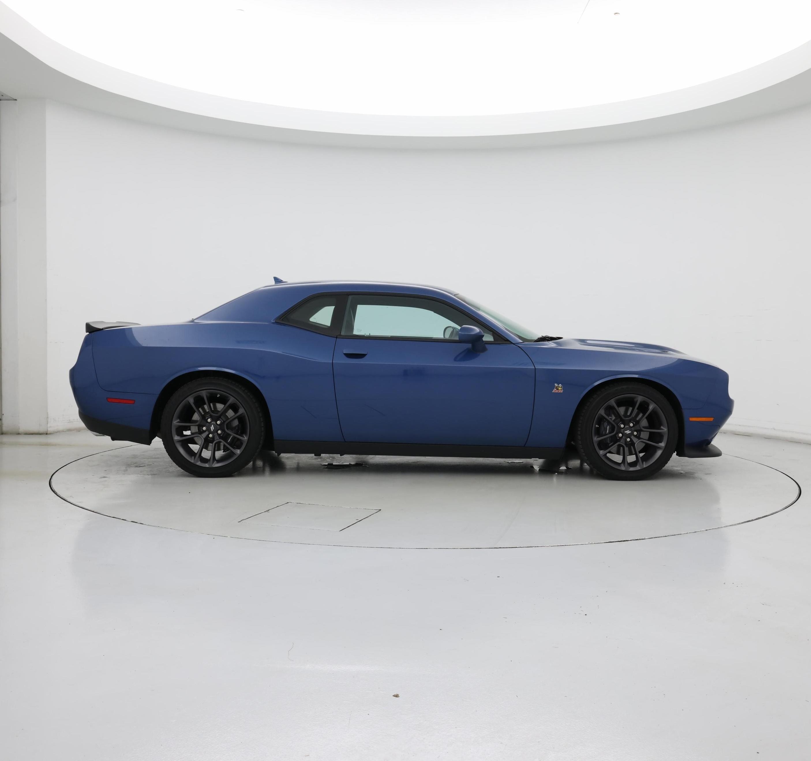 Thumbnail: 2022 Dodge Challenger - 7