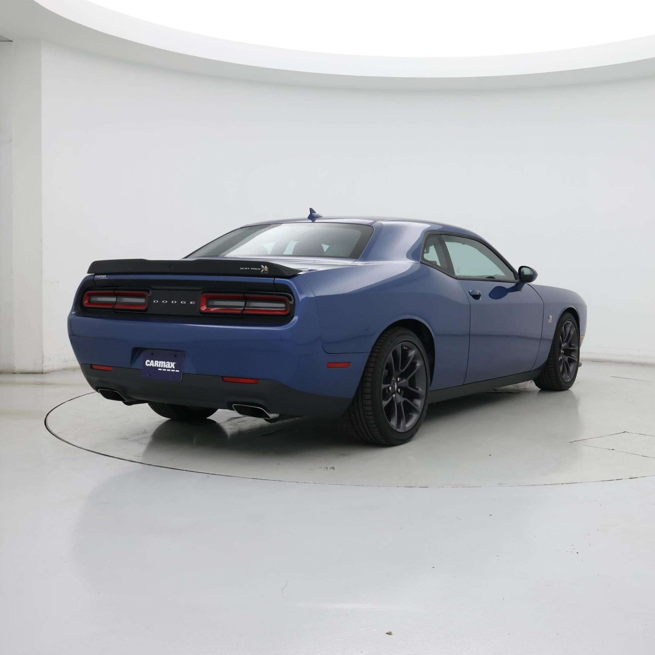 Thumbnail: 2022 Dodge Challenger - 8