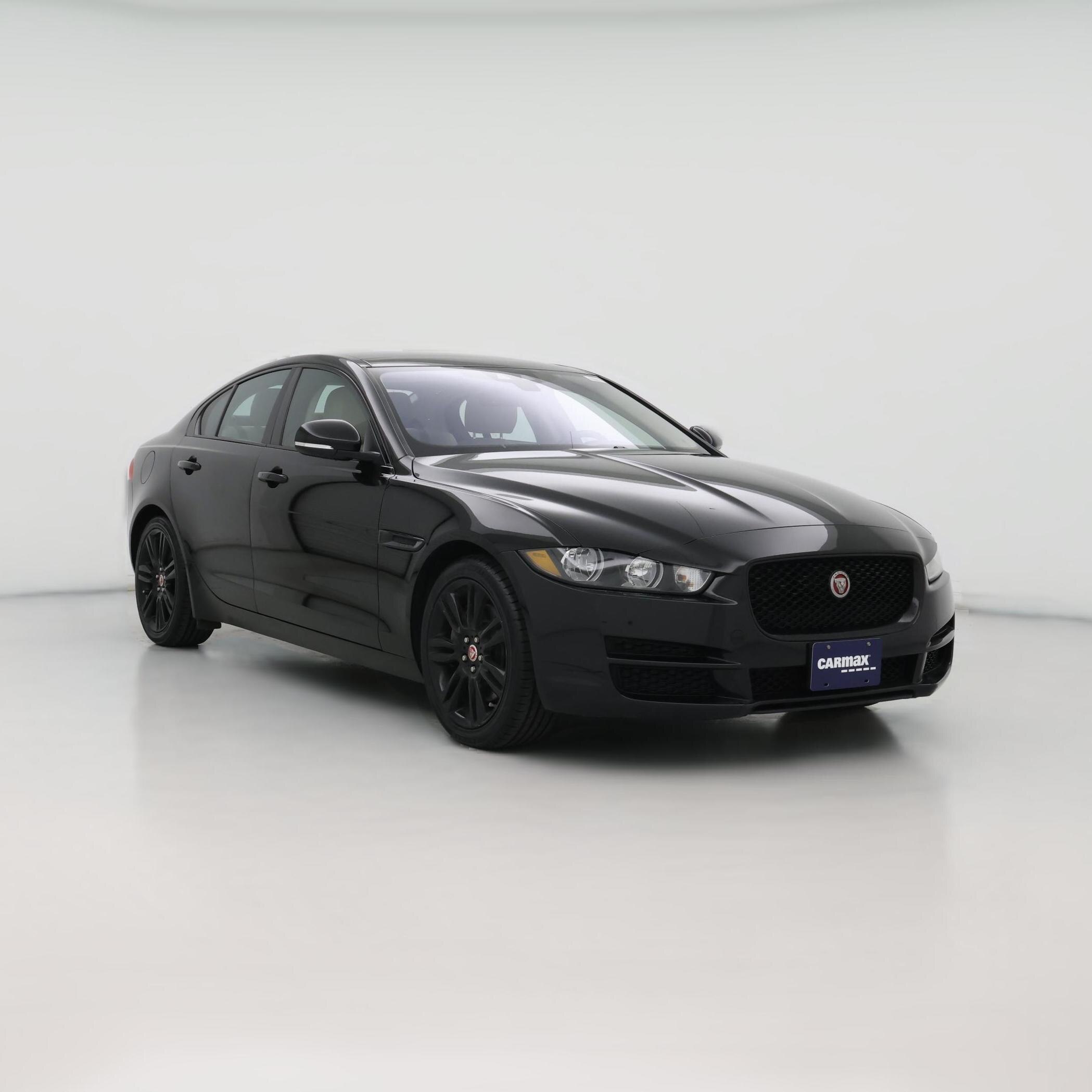Thumbnail: 2017 Jaguar XE - 1
