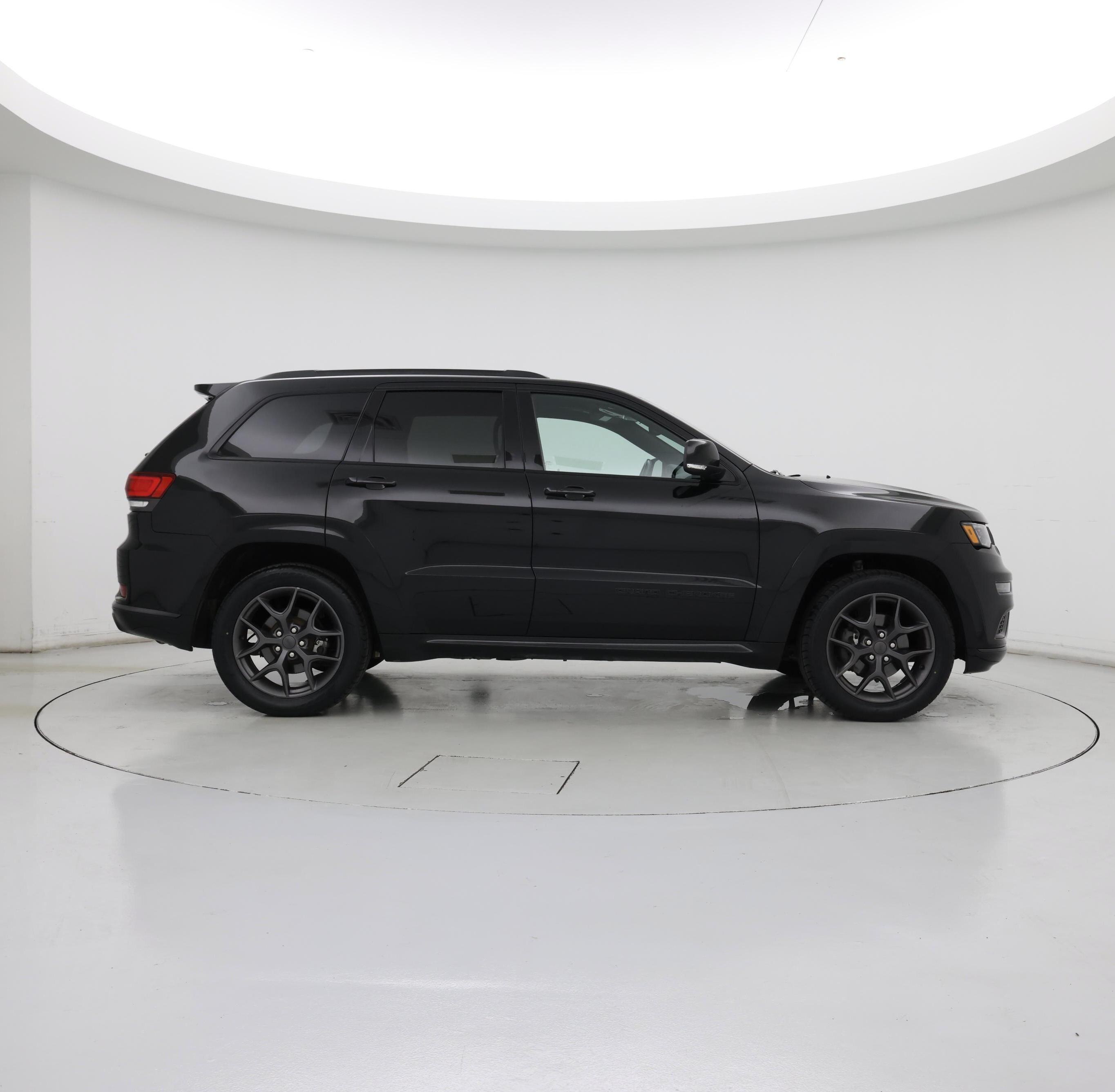 Thumbnail: 2020 Jeep Grand Cherokee - 7