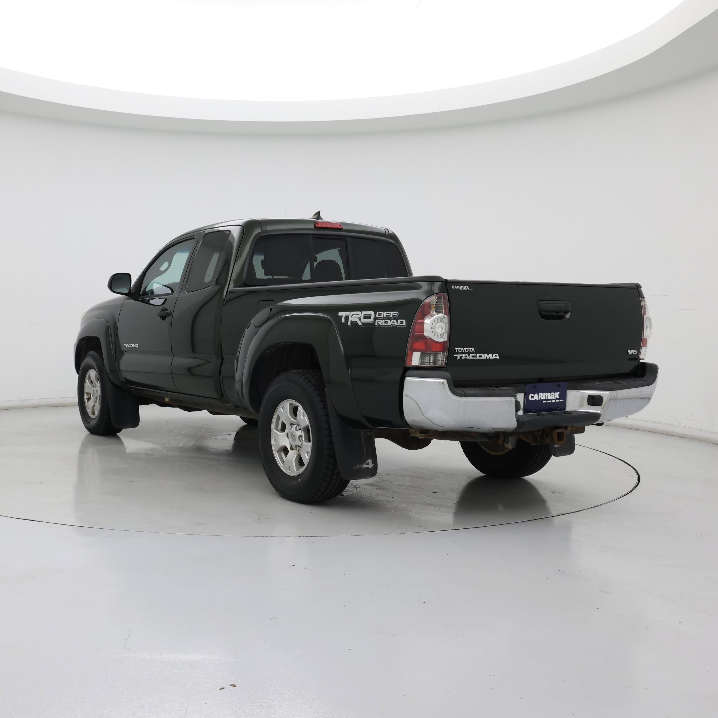 Thumbnail: 2014 Toyota Tacoma - 2
