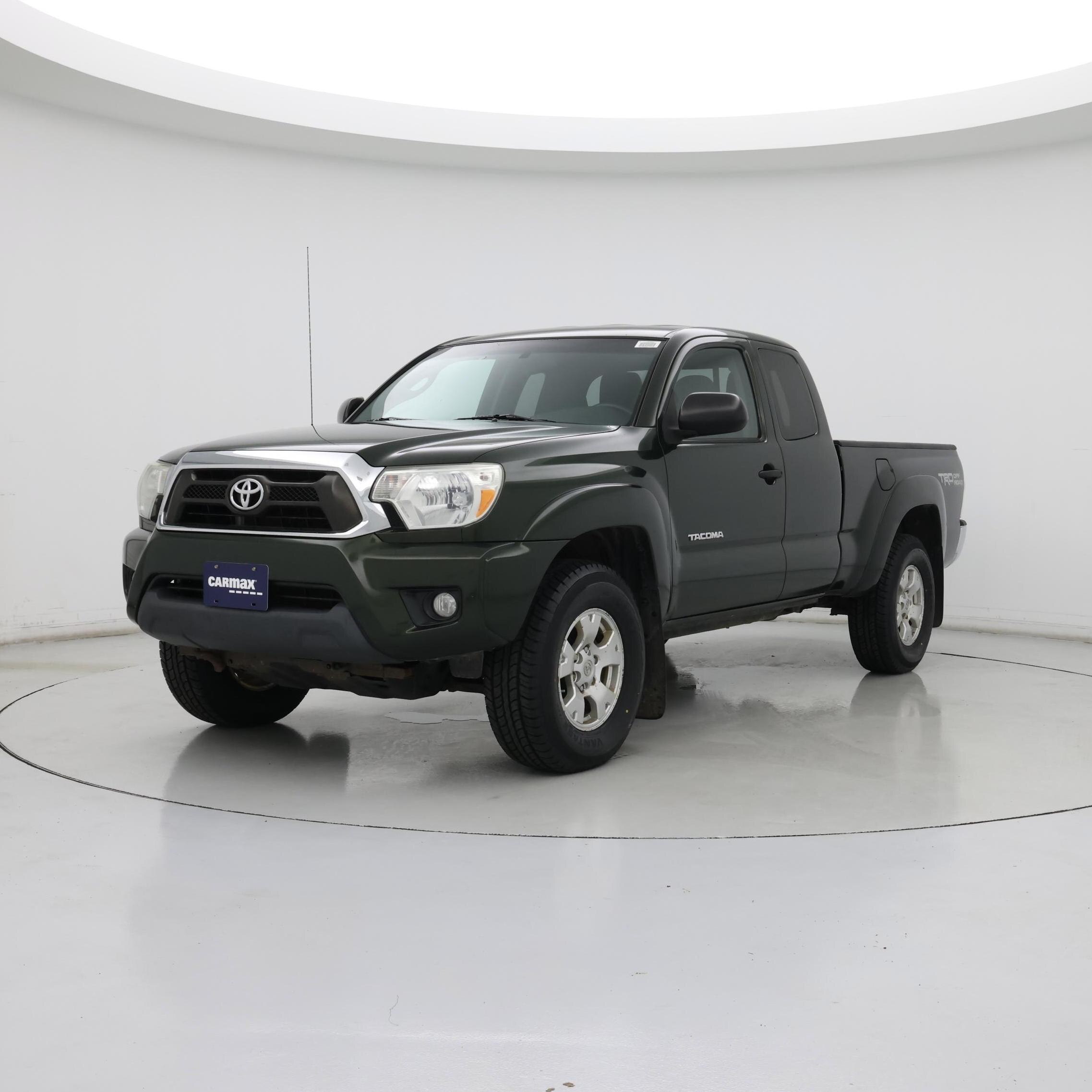 Thumbnail: 2014 Toyota Tacoma - 4