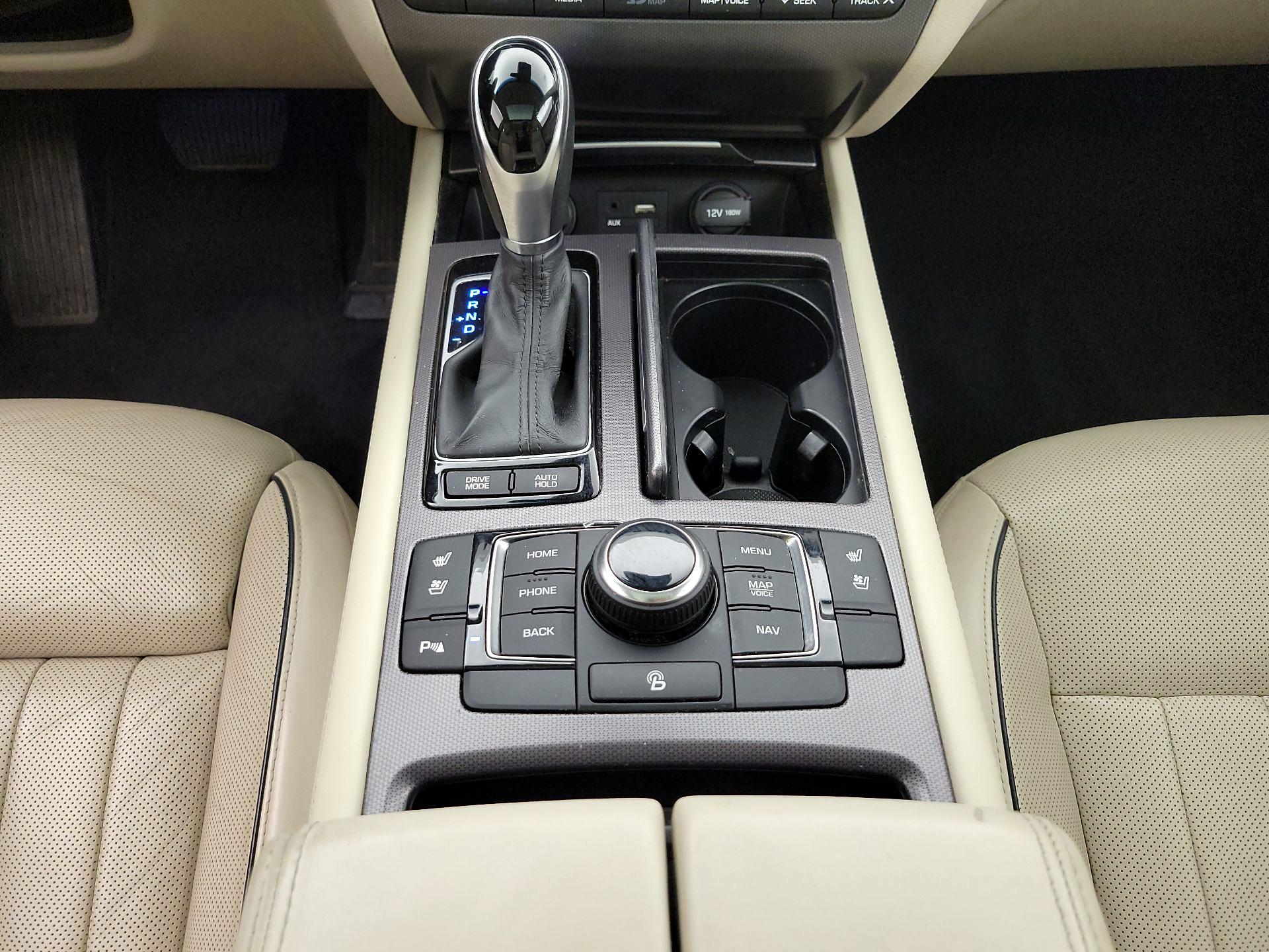 Thumbnail: 2017 Genesis G80 - 18