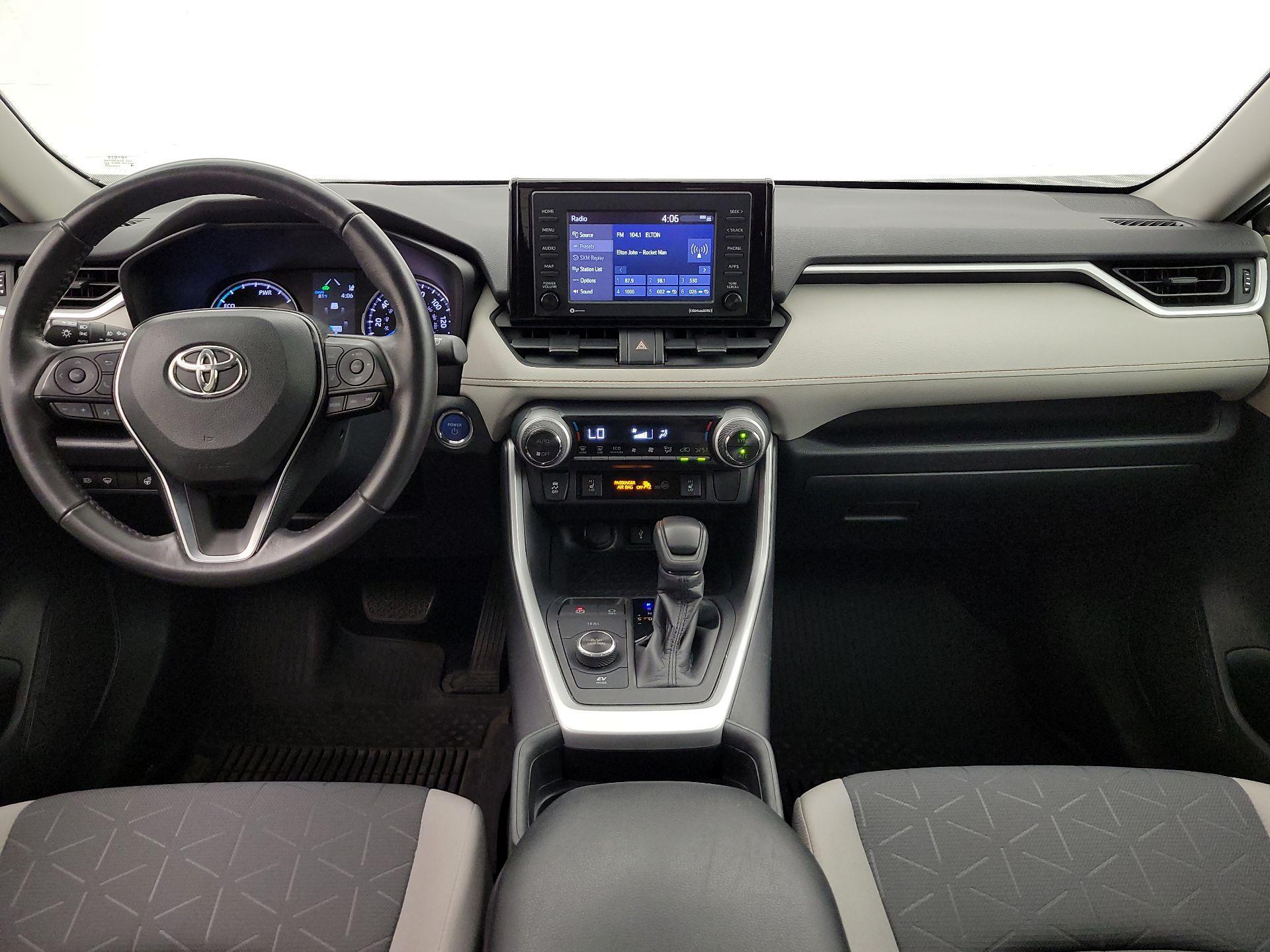 Thumbnail: 2020 Toyota RAV4 - 9