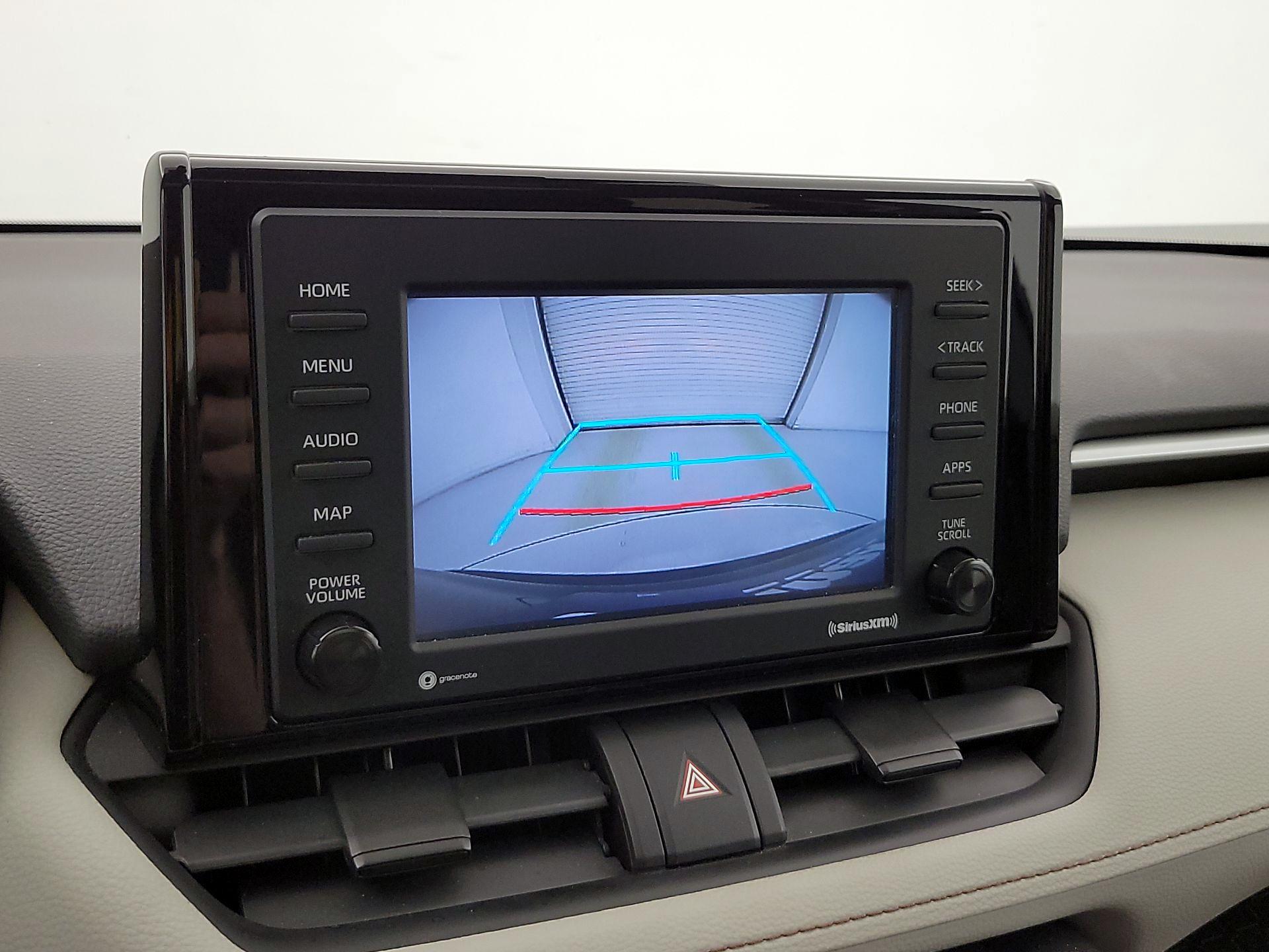 Thumbnail: 2020 Toyota RAV4 - 14