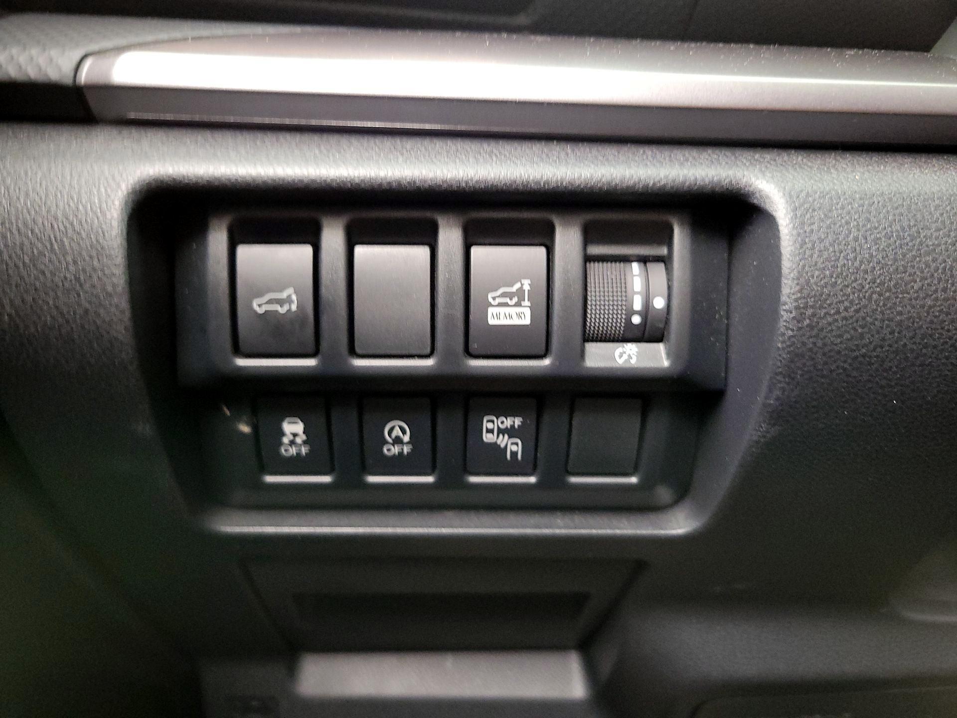 Thumbnail: 2020 Subaru Forester - 13