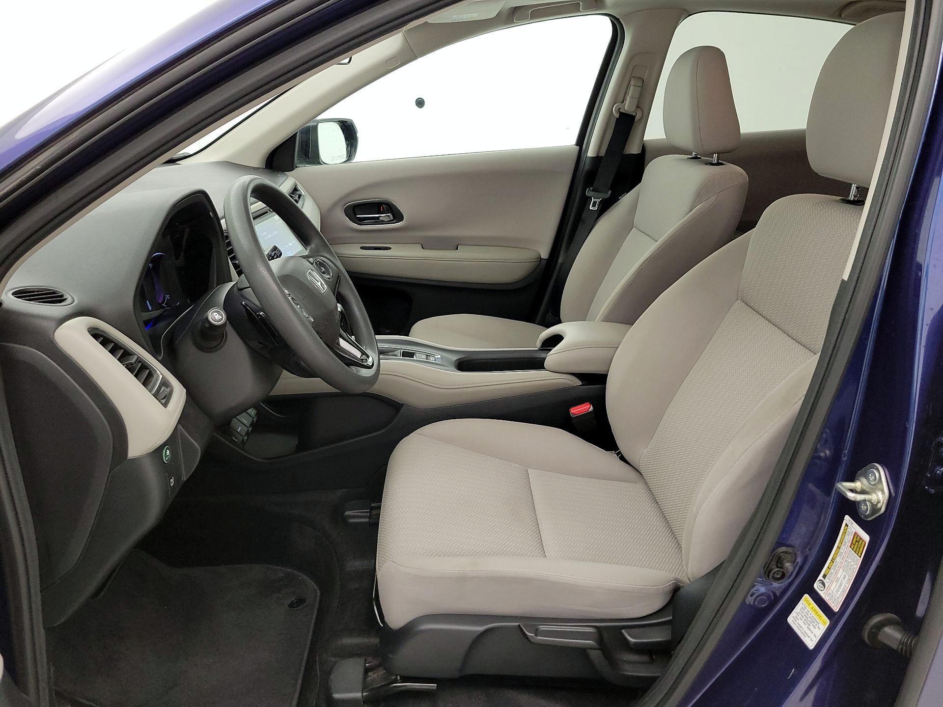 Thumbnail: 2016 Honda HR-V - 11
