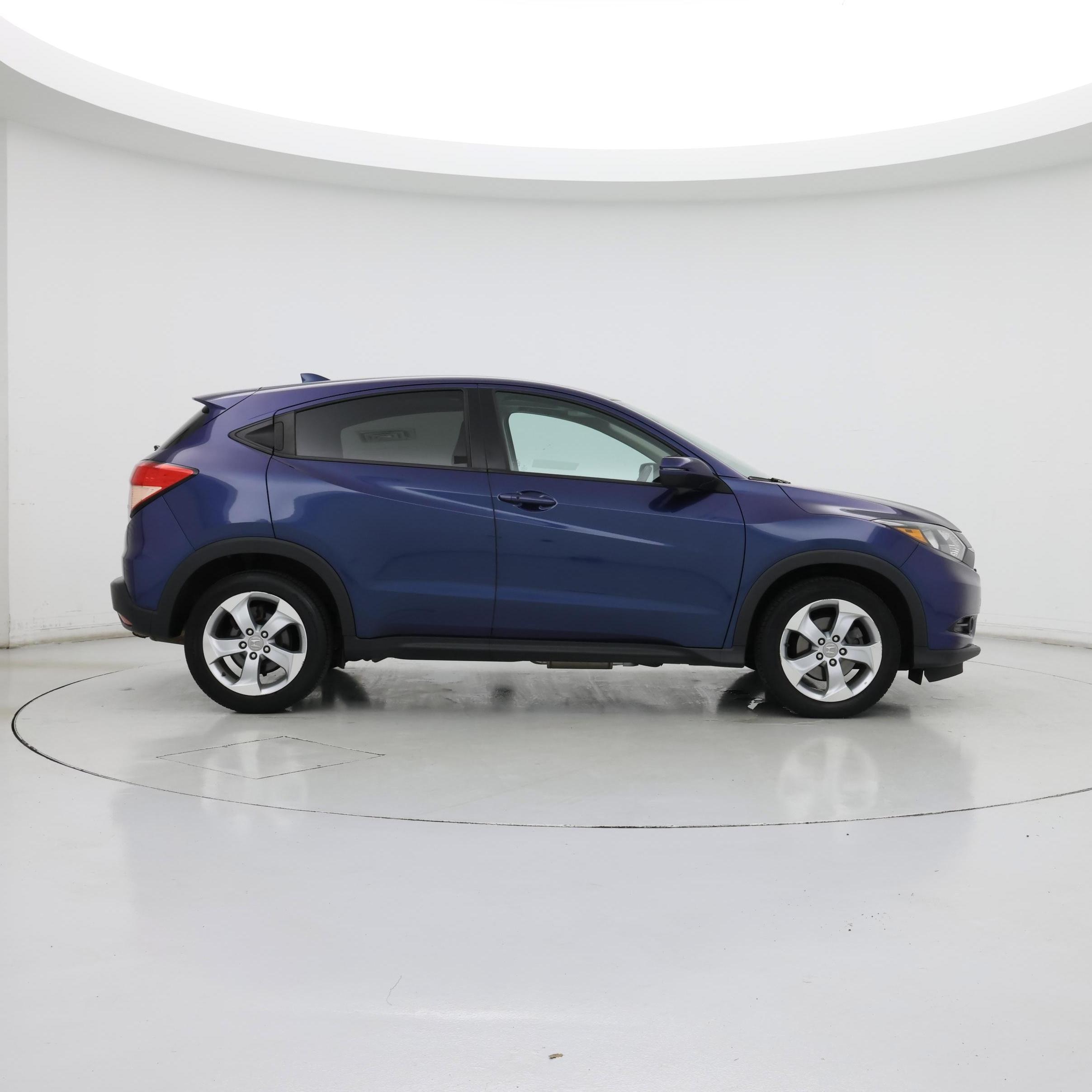 Thumbnail: 2016 Honda HR-V - 7