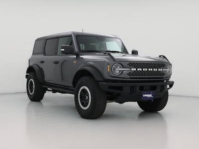 Gray 2023 Ford Bronco Badlands