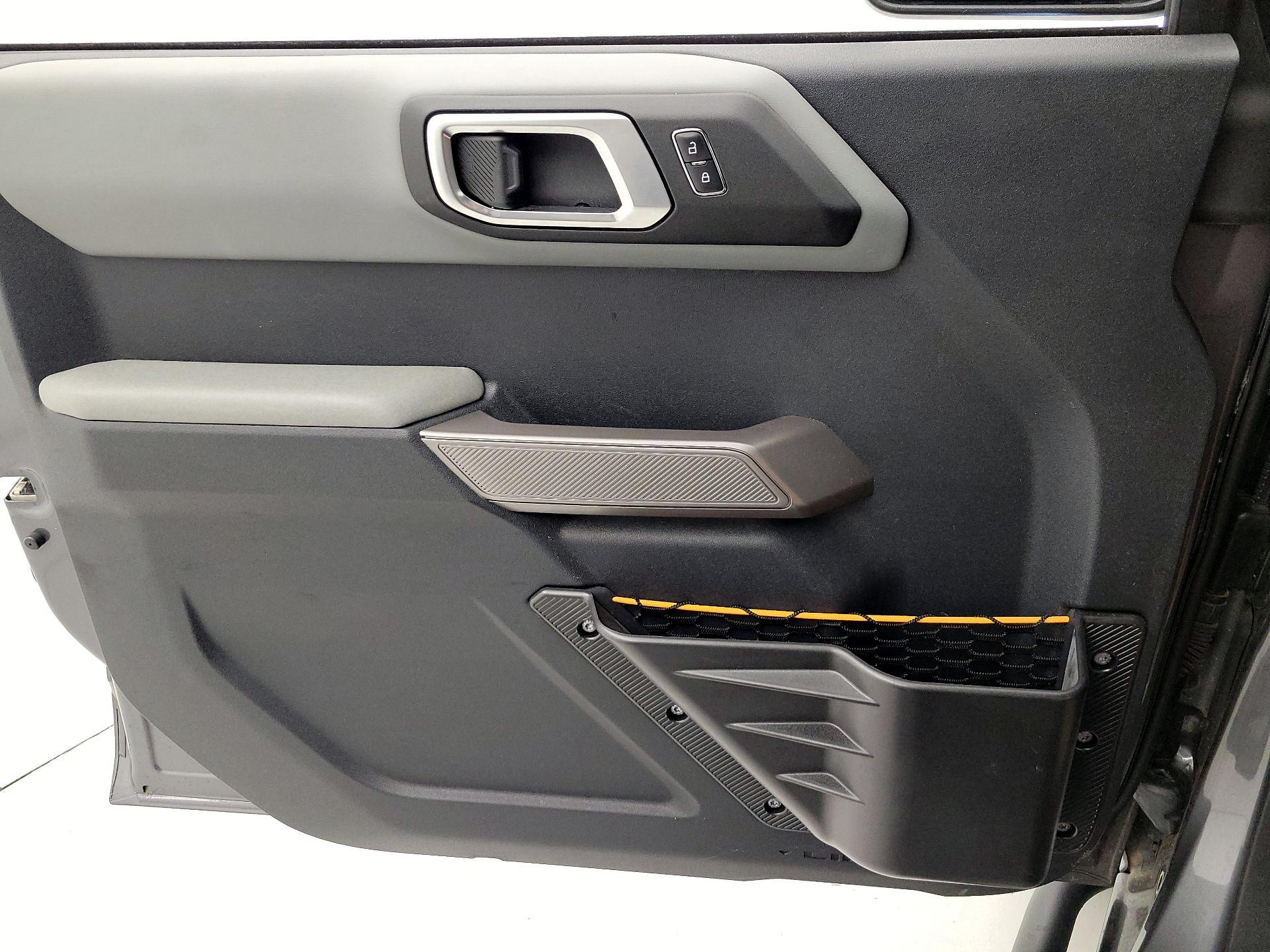 Thumbnail: 2023 Ford Bronco - 12