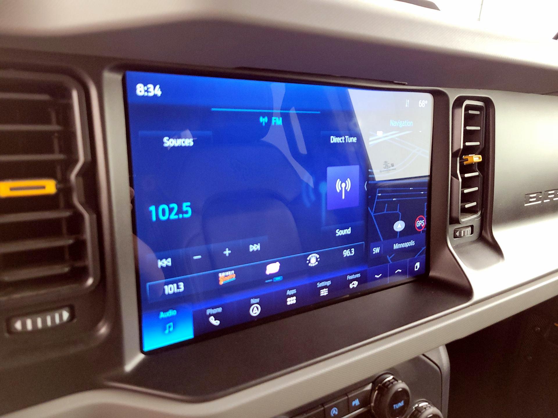 Thumbnail: 2023 Ford Bronco - 16