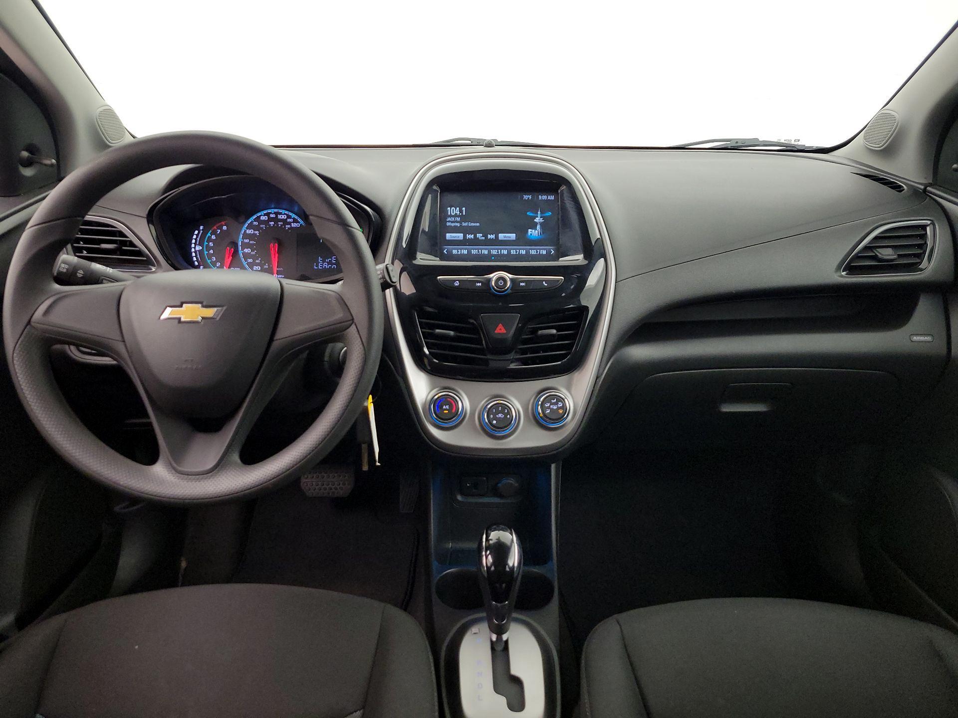 Thumbnail: 2017 Chevrolet Spark - 9