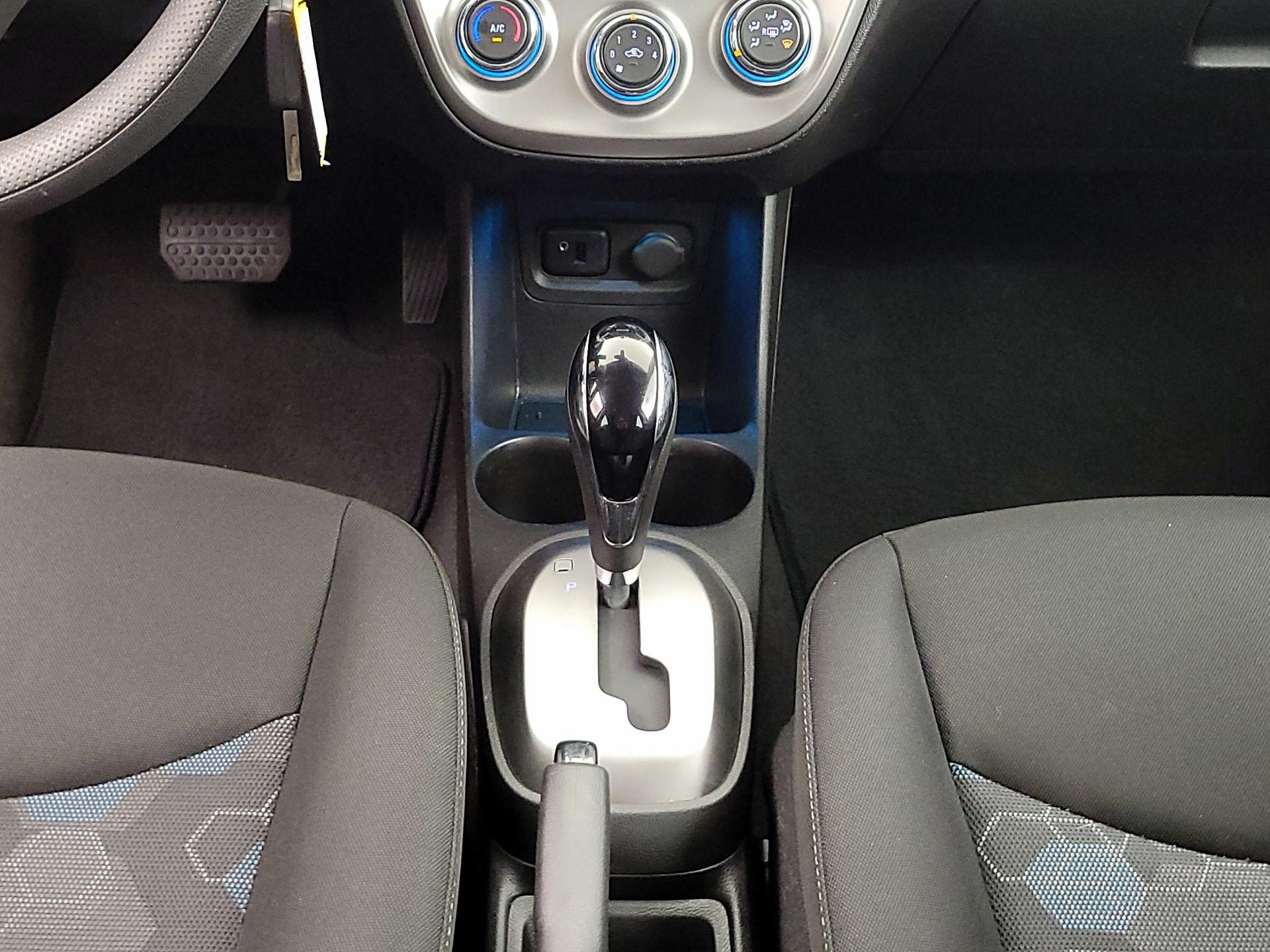 Thumbnail: 2017 Chevrolet Spark - 17