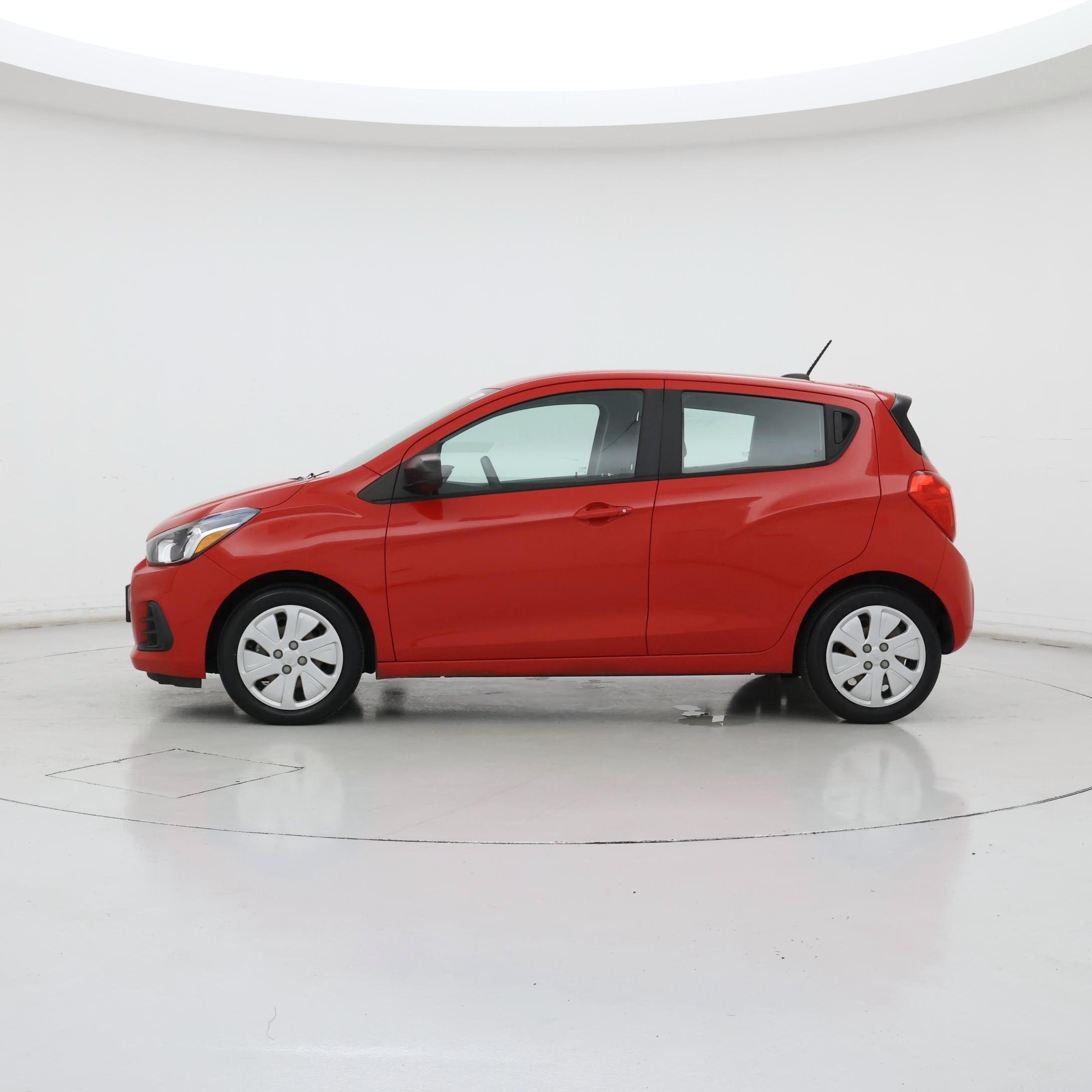 Thumbnail: 2017 Chevrolet Spark - 3