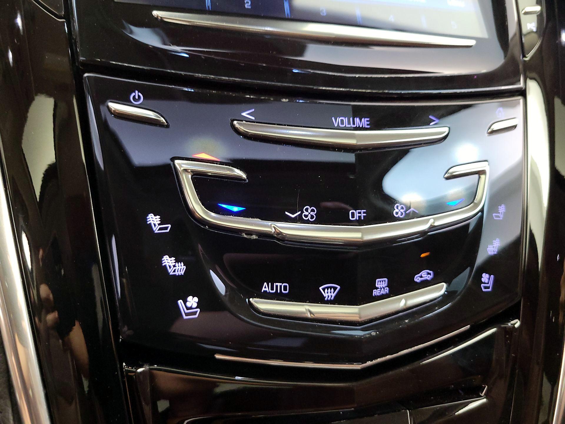Thumbnail: 2017 Cadillac Escalade - 17