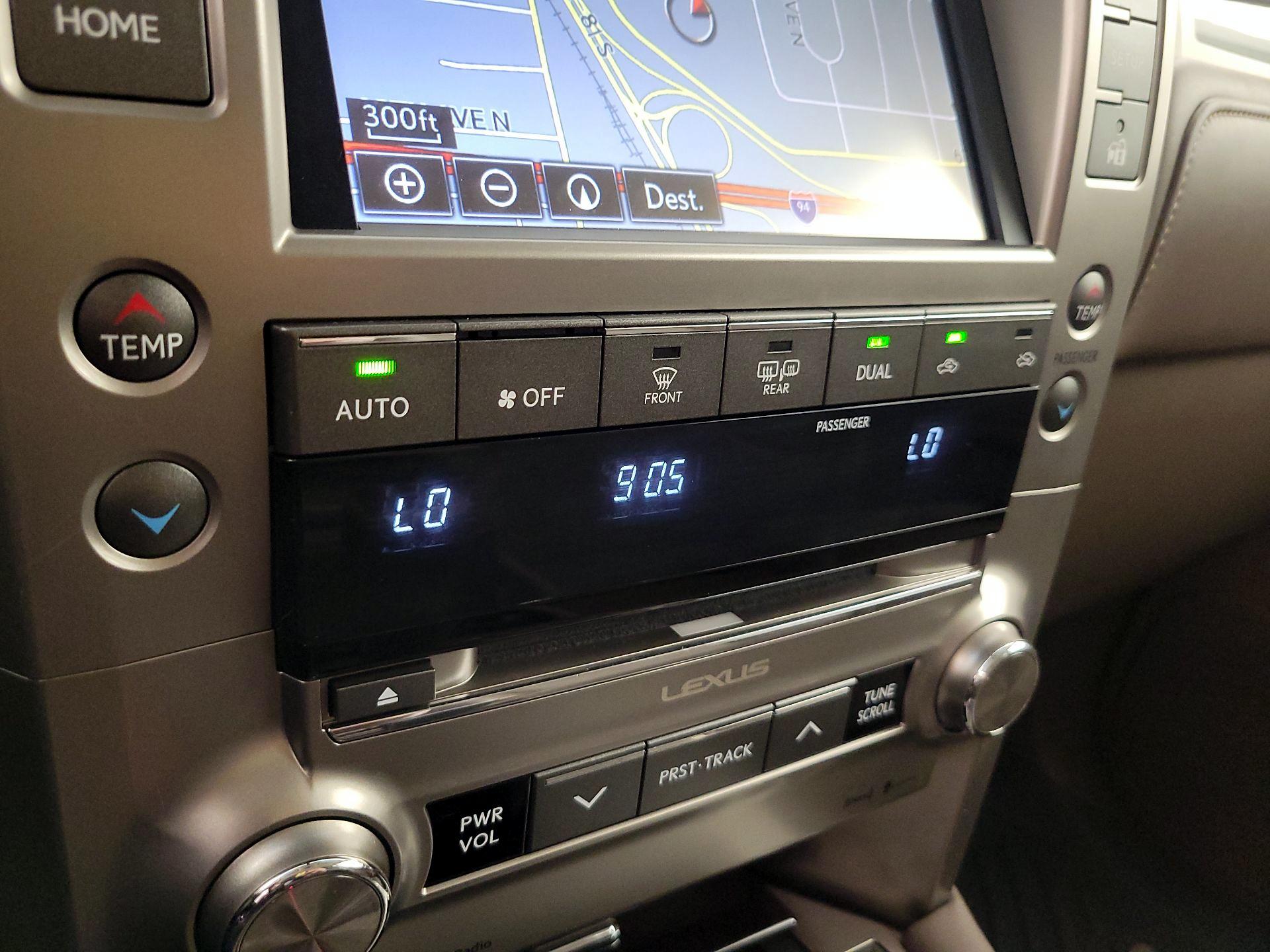Thumbnail: 2018 Lexus GX - 17