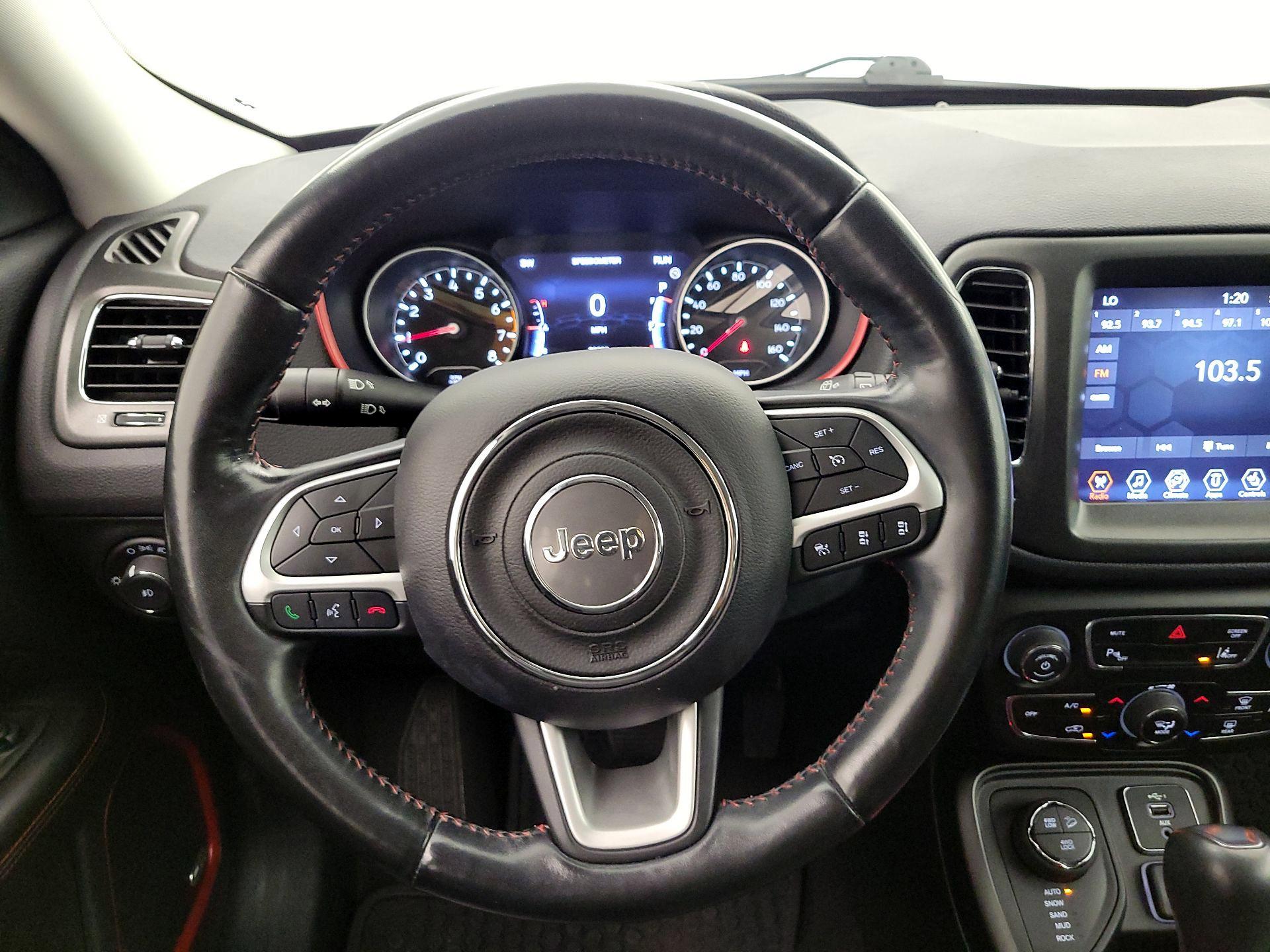 Thumbnail: 2021 Jeep Compass - 10
