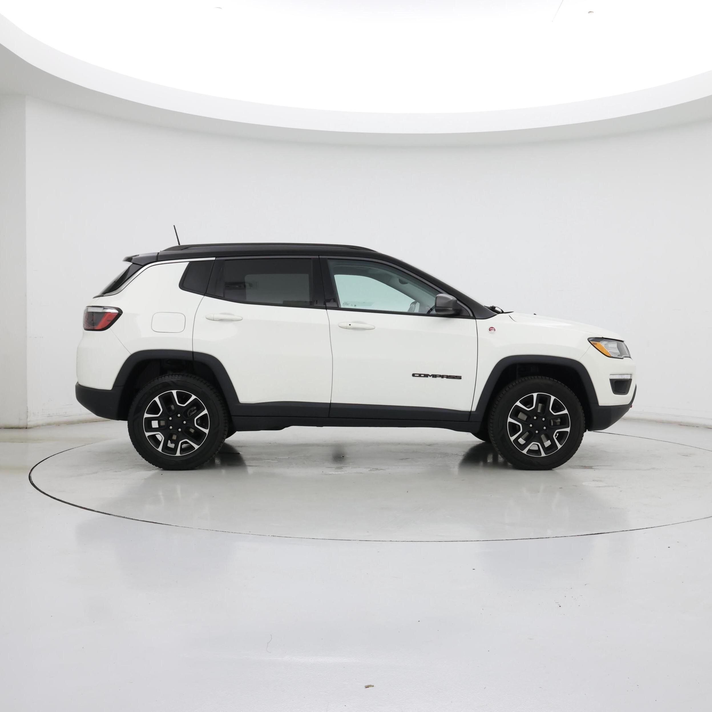 Thumbnail: 2021 Jeep Compass - 7