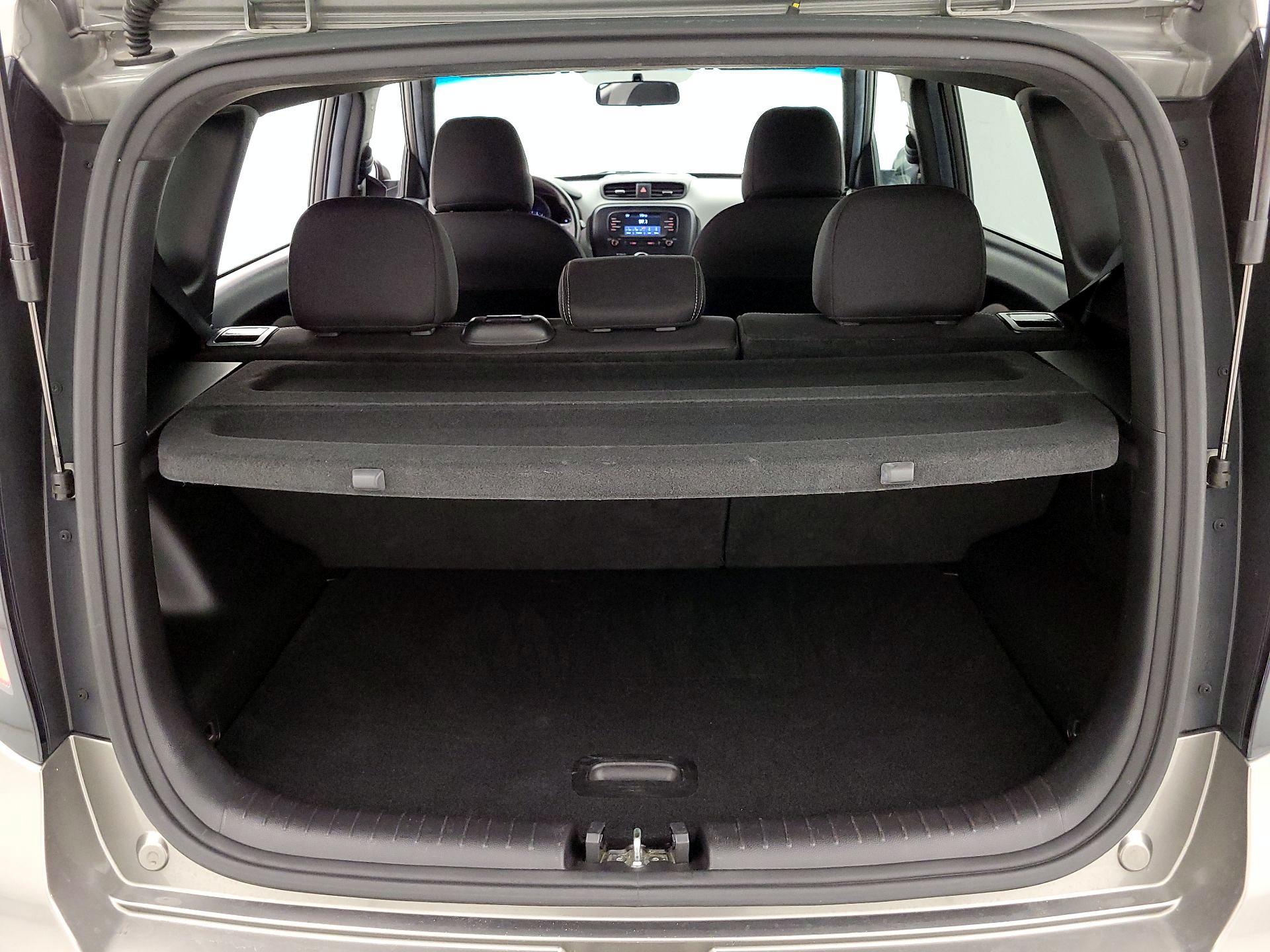 Thumbnail: 2017 Kia Soul - 20