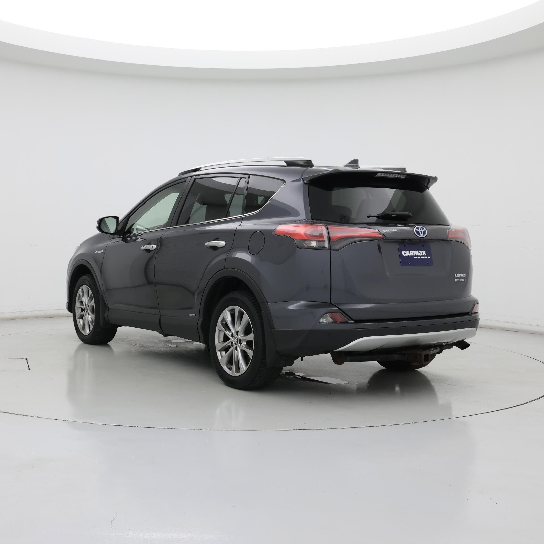 Thumbnail: 2016 Toyota RAV4 - 2