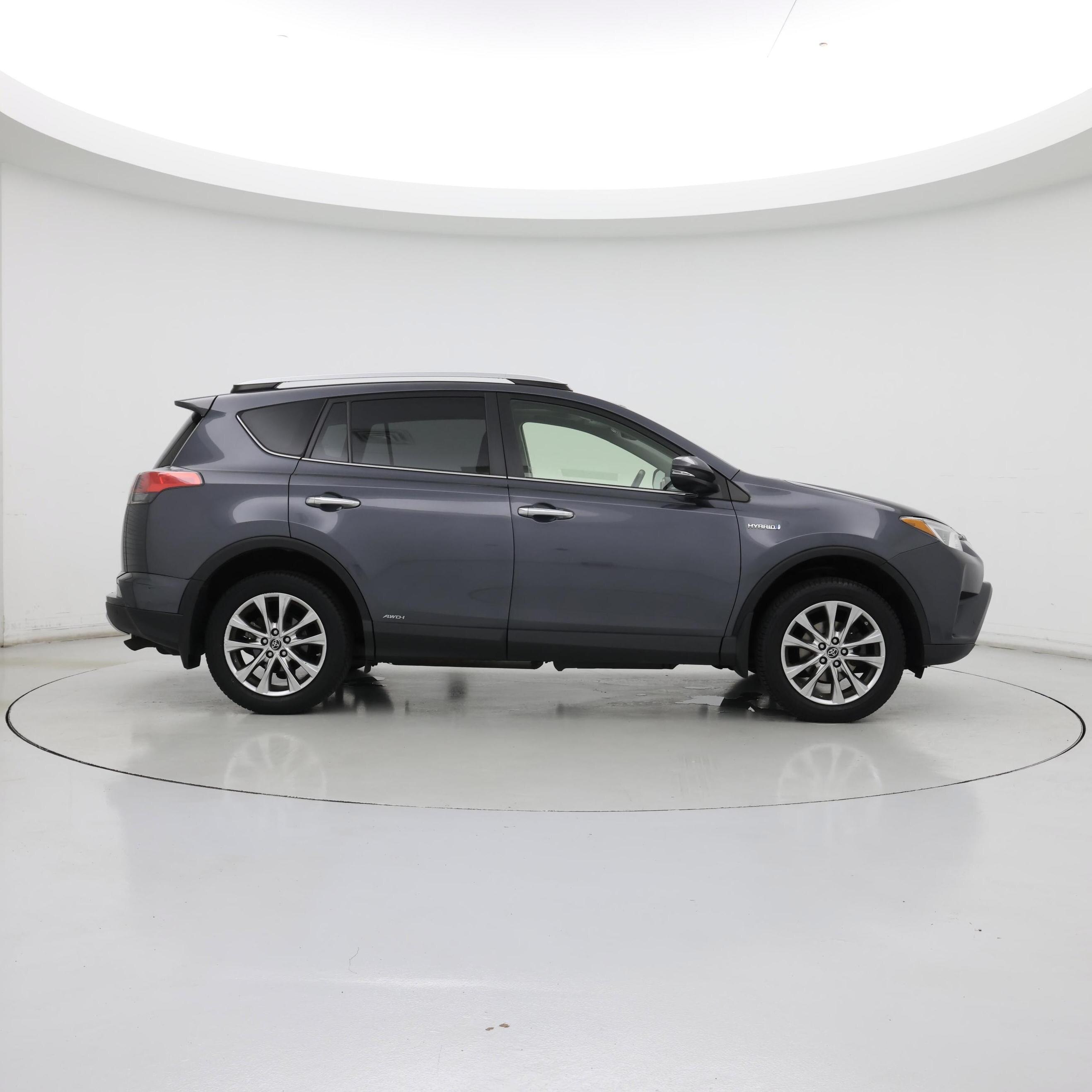 Thumbnail: 2016 Toyota RAV4 - 7