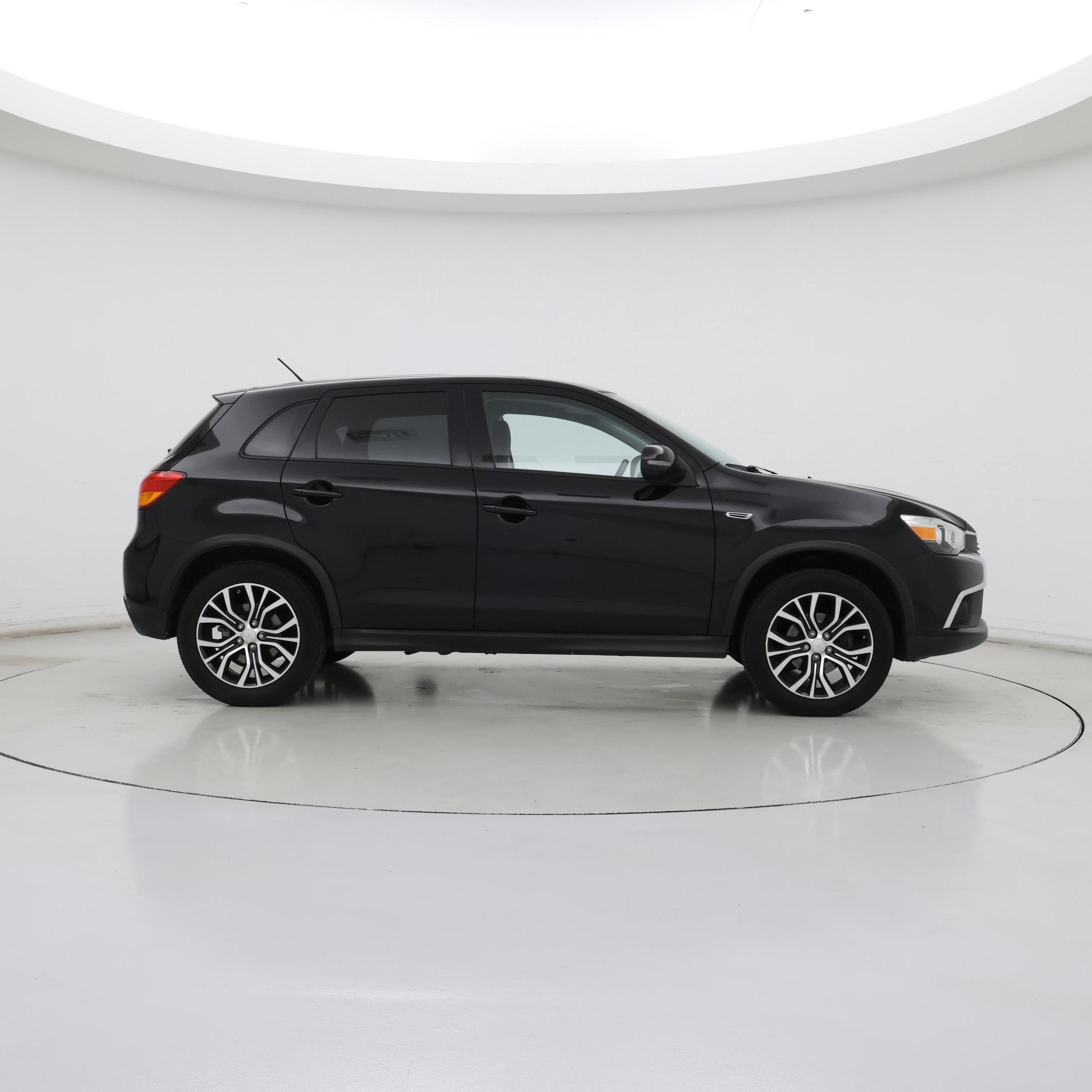 Thumbnail: 2016 Mitsubishi Outlander Sport - 7