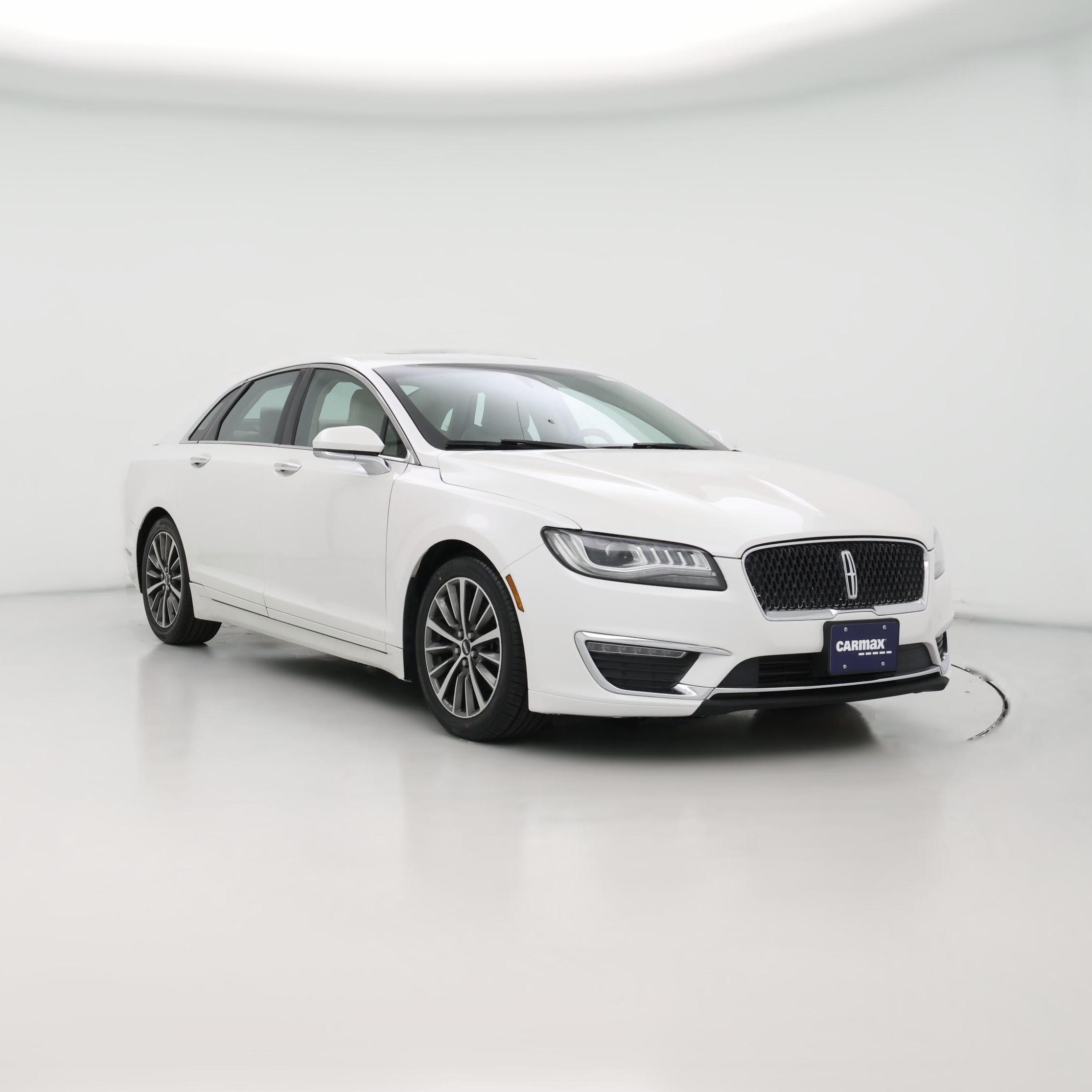 Thumbnail: 2017 Lincoln MKZ - 1
