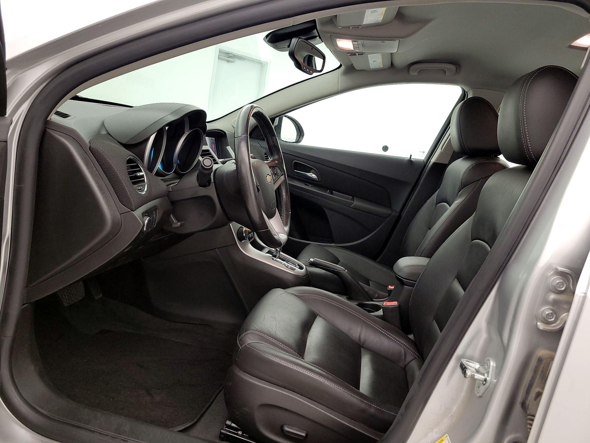 Thumbnail: 2015 Chevrolet Cruze - 11